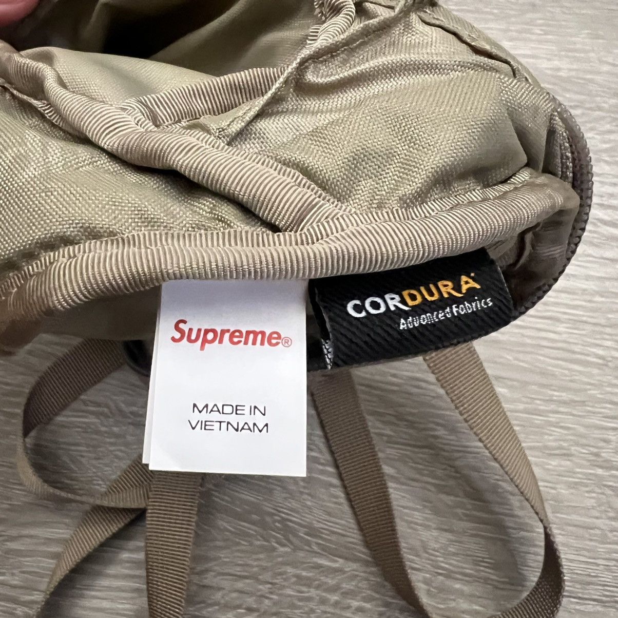 Supreme Supreme Mini Side Bag Tan SS24 Size ONE SIZE - 7 Thumbnail