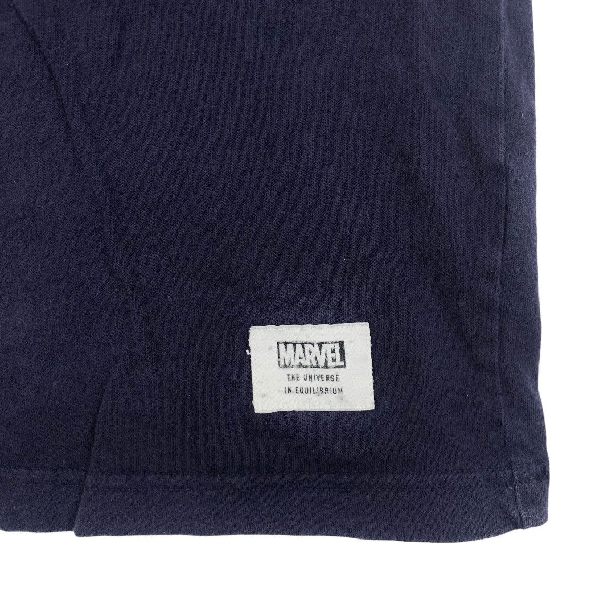 Uniqlo UNIQLO x MARVEL UNIVERSE Morbius The Vampire Tee Shirt Size L / US 10 / IT 46 - 6 Thumbnail