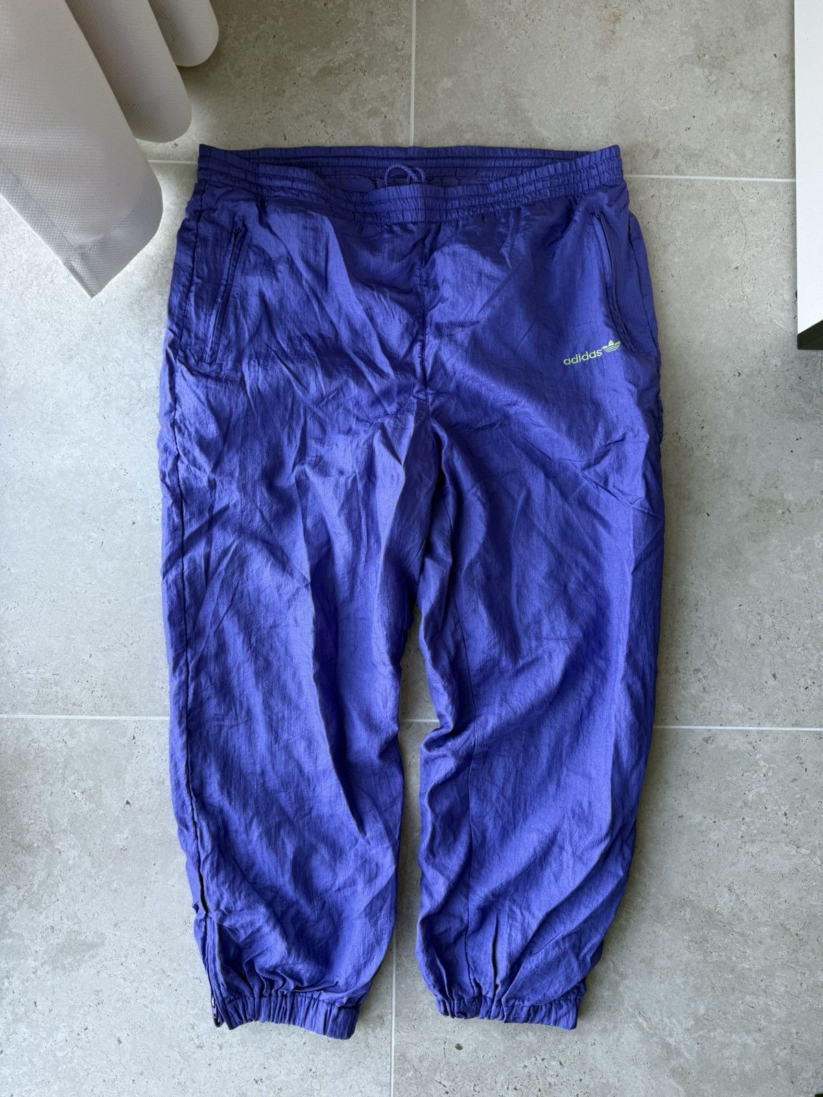 Adidas 90s Vintage Adidas Tracksuit Nylon Jacket Pants Size US M / EU 48-50 / 2 - 8 Thumbnail