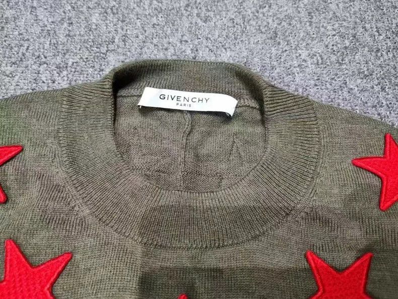 Givenchy Givenchy Military Green Knit Sweater Size US L / EU 52-54 / 3 - 2 Thumbnail