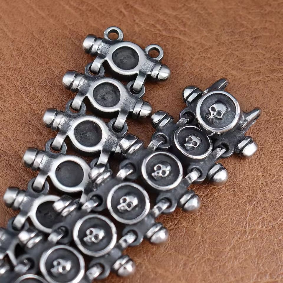 Vintage Vintage Charm Skull Bracelet Size ONE SIZE - 5 Thumbnail