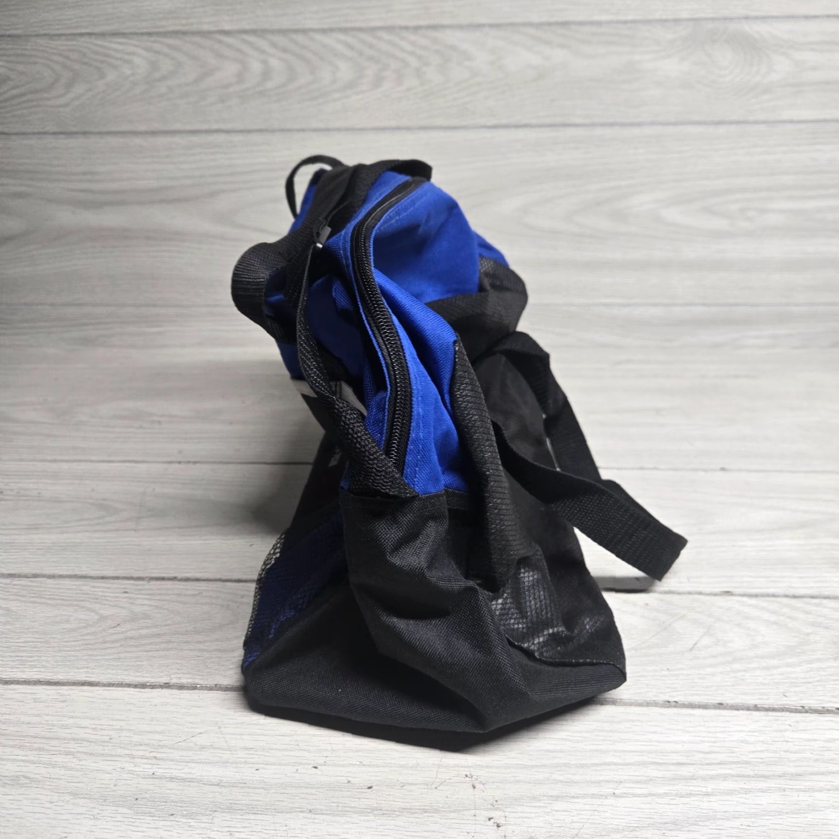 Alife Carilion Clinic Hosptial Life Guard Helicopter EMS Gym Bag Duffle Straps Mens Black Polyester Bag Size ONE SIZE - 4 Thumbnail