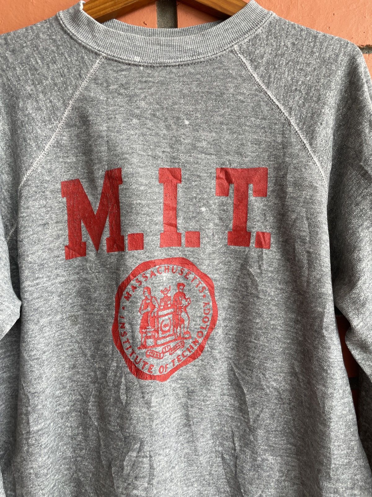 Vintage Vintage Massachusetts Institute Technology Reverse Weave L Size US L / EU 52-54 / 3 - 3 Thumbnail