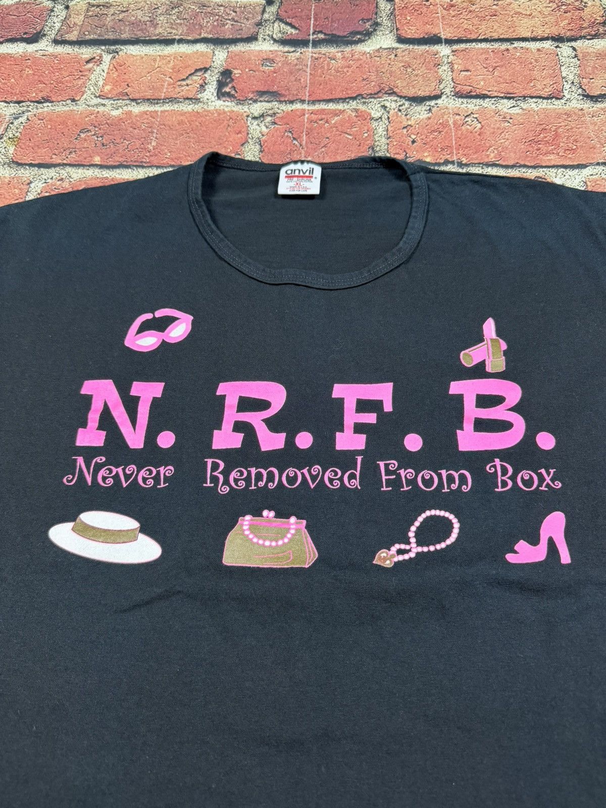 Anvil Vintage Barbie Tee NRFB Never Removed From Box Single Stitch Size XL / US 12-14 / IT 48-50 - 5 Thumbnail