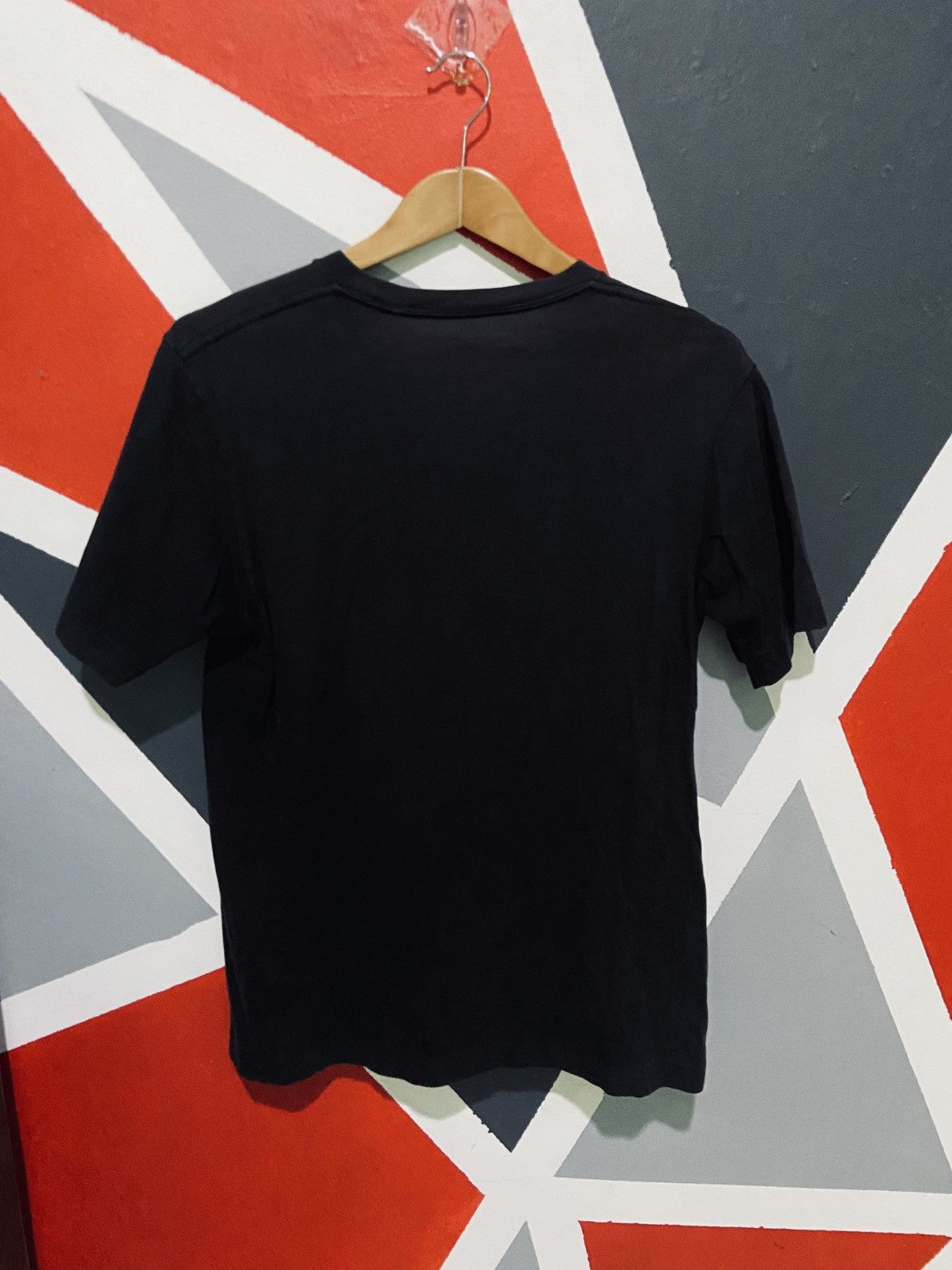 Kaws × Peanuts × Uniqlo Snoppy Joe Kaws Size US M / EU 48-50 / 2 - 2 Thumbnail
