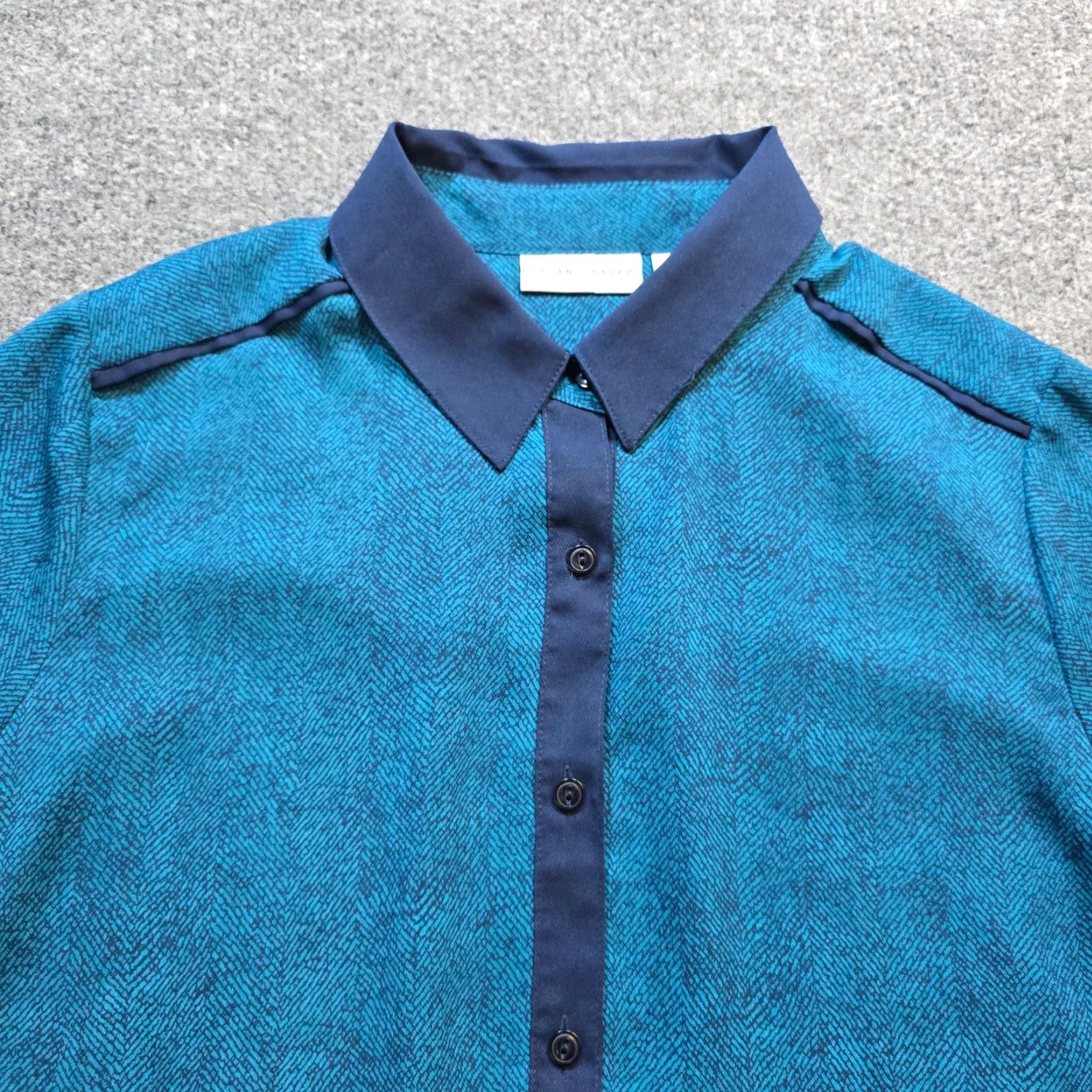 Vintage Susan Graver Blouse Shirt Womens 10 Blue Sheer Button Front Long Sleeve Casual Size L / US 10 / IT 46 - 2 Thumbnail