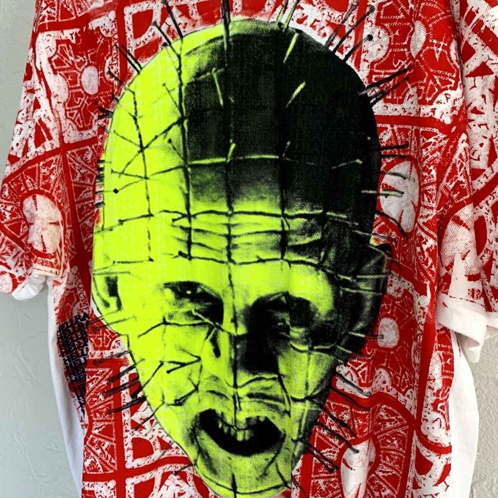 Vintage HELLRAISER PINHEAD GLOW IN DARK ALL OVER PRINT RARE HALLOWEEN SHIRT SIZE XL MENS Size US XL / EU 56 / 4 - 5 Thumbnail