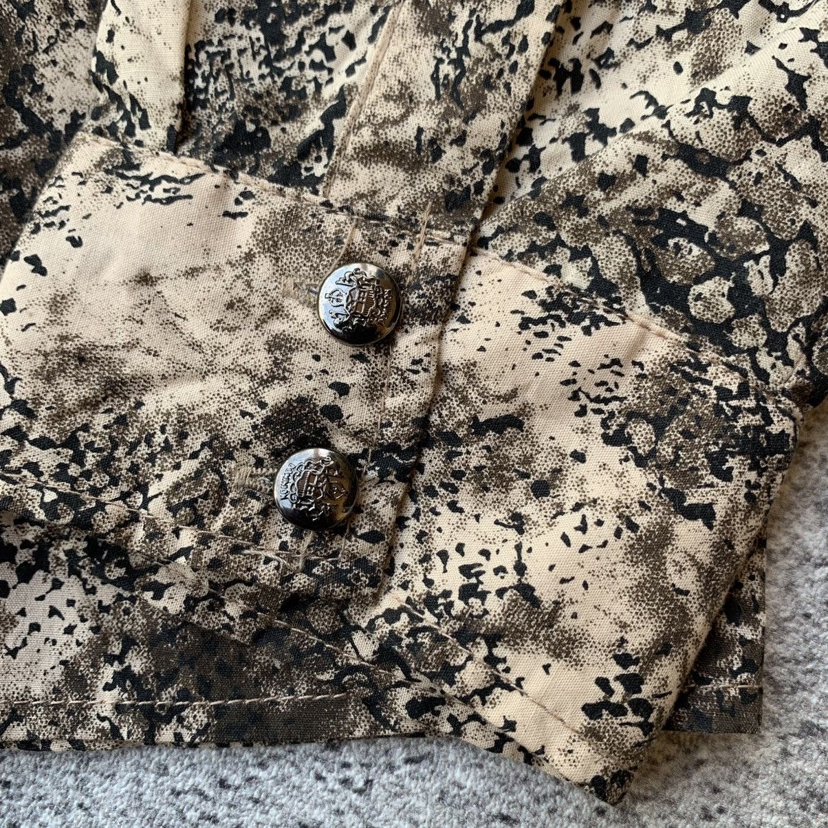 Japanese Brand Semantic Design Snake skin Pattern shirts Size US L / EU 52-54 / 3 - 11 Thumbnail