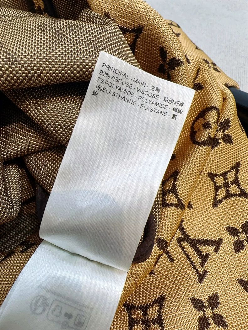 Louis Vuitton LOUIS VUITTON Khaki dress skirt full logo deep V sleeveless Size XS / US 0-2 / IT 36-38 - 6 Thumbnail