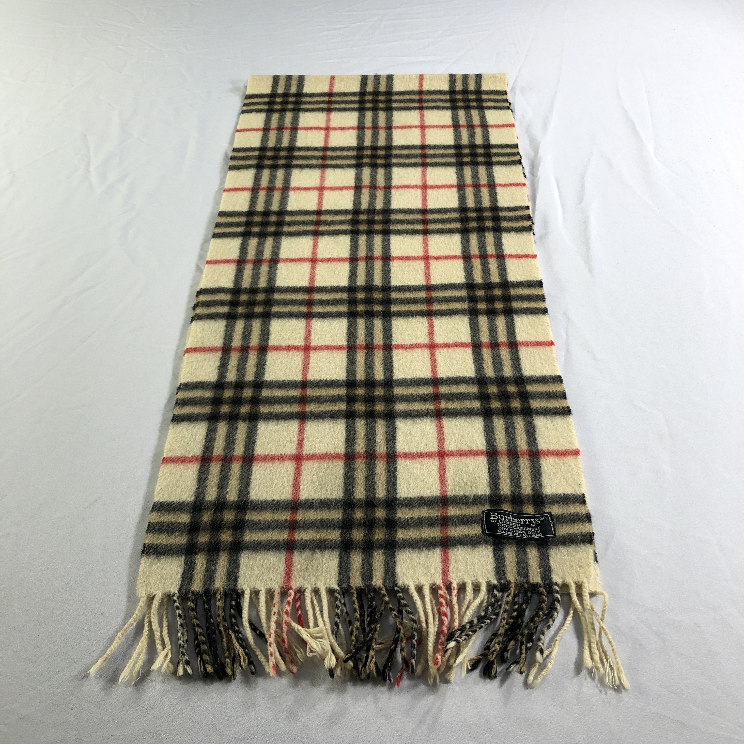 Burberry Burberrys Nova Check Cashmere Scarf Muffler Neckwear V2378 Size ONE SIZE - 2 Thumbnail
