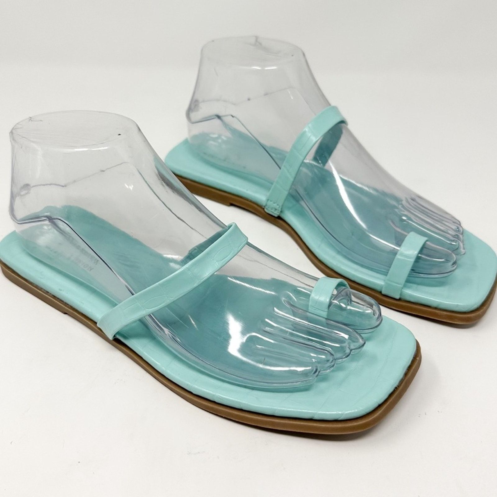 14th & Union 14th & Union Cece Blue Toe Thong Sandals, NEW Size 7 Size US 7 / IT 37 - 8 Thumbnail