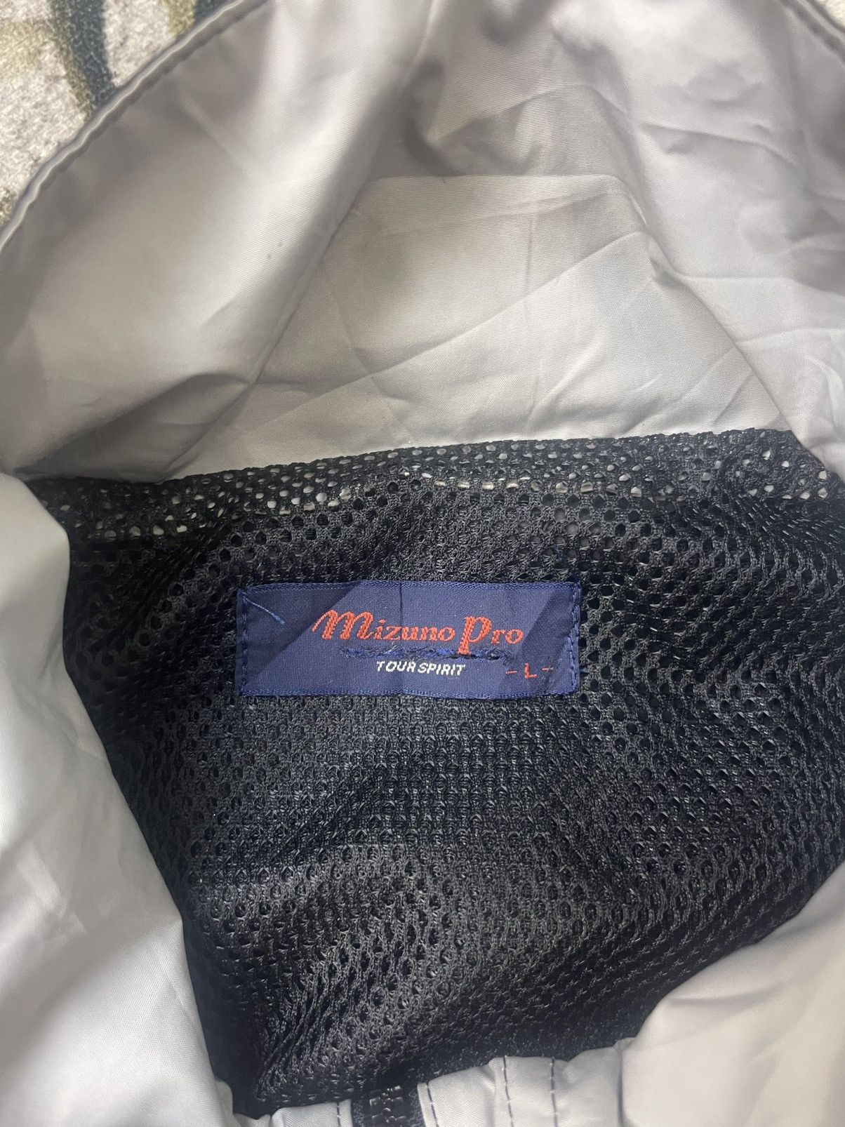 Mizuno Vintage Mizuno Pro Tour Spirit Windbreaker Size US L / EU 52-54 / 3 - 9 Thumbnail