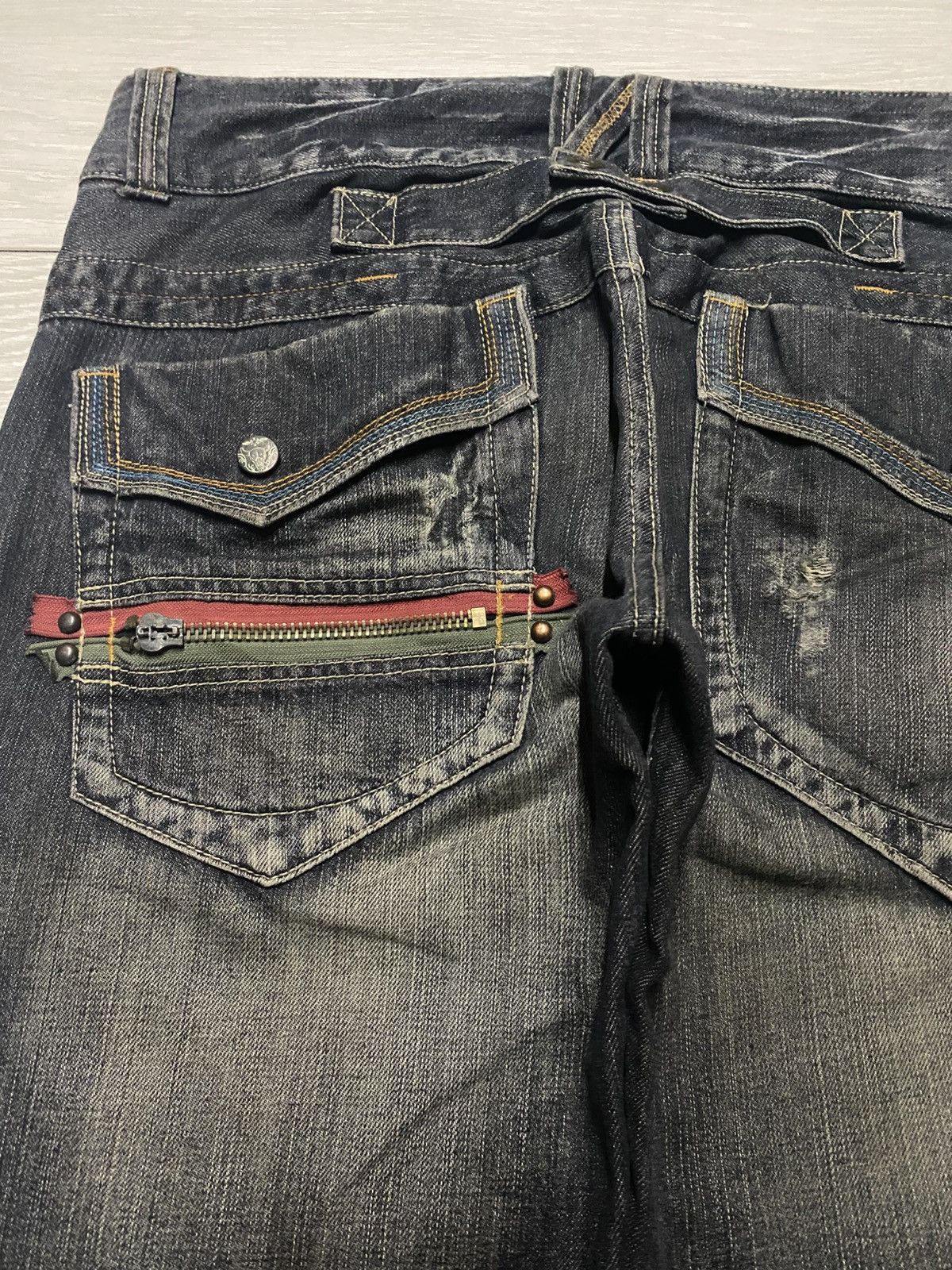 Japanese Brand Japanese Brand Memory Buckle Back Baggy Evisu Style Jeans Size US 35 - 7 Thumbnail