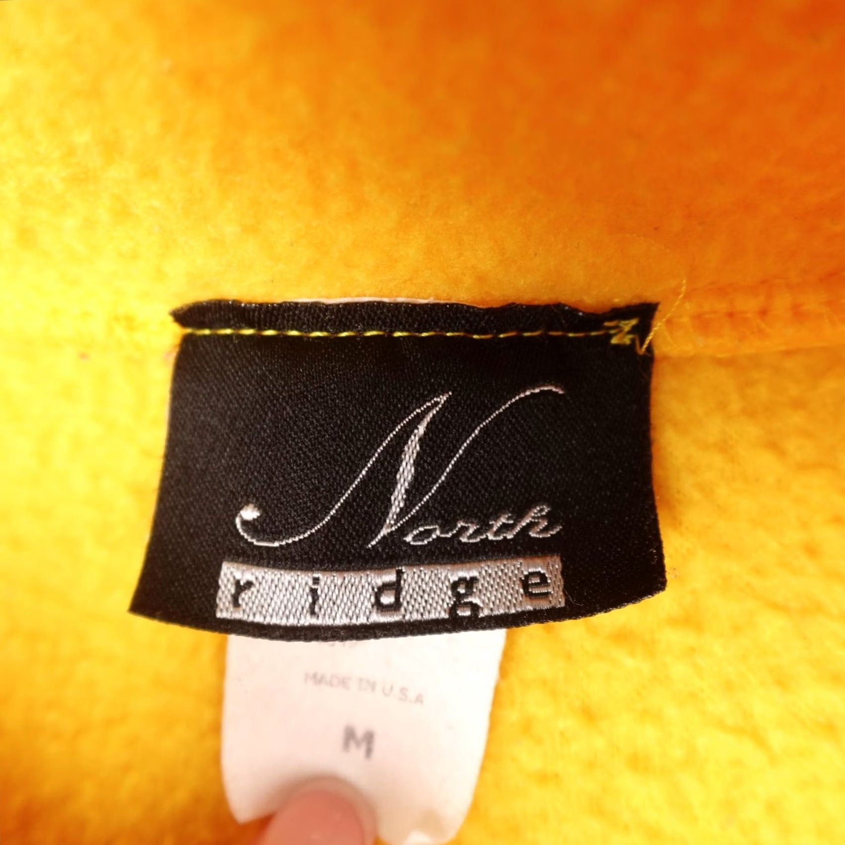 Vintage VINTAGE Busch Gardens Fleece Pullover Mens Medium Yellow Quarter Zip Made In USA Size US M / EU 48-50 / 2 - 2 Thumbnail