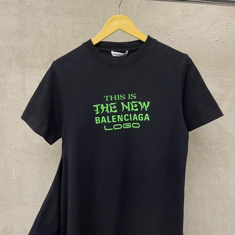 Balenciaga Balenciaga Black, green and white slogan Logo Long one-piec Size US S / EU 44-46 / 1 - 3 Thumbnail