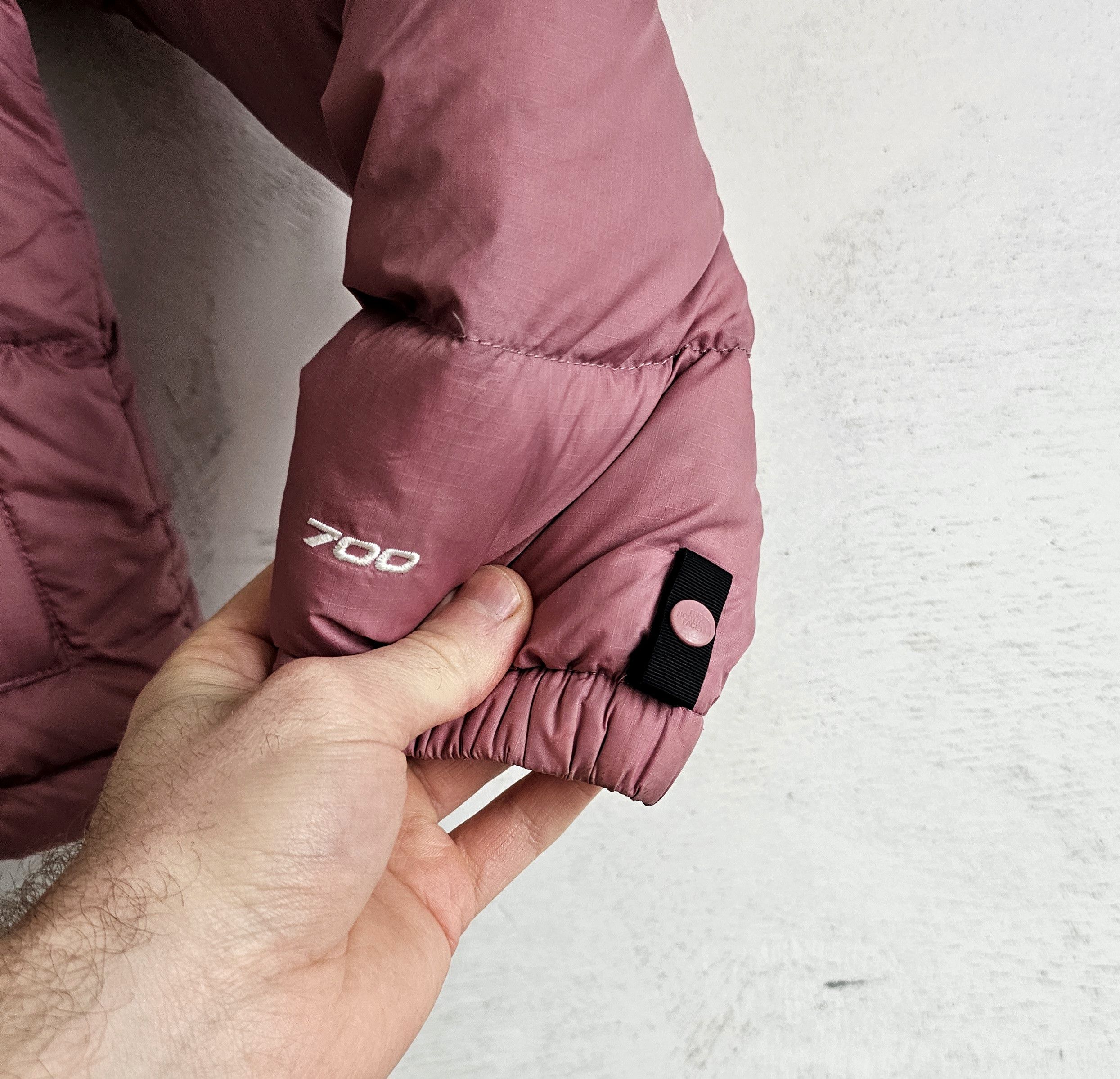 The North Face The North Face 700 nuptse Size M / US 6-8 / IT 42-44 - 6 Thumbnail