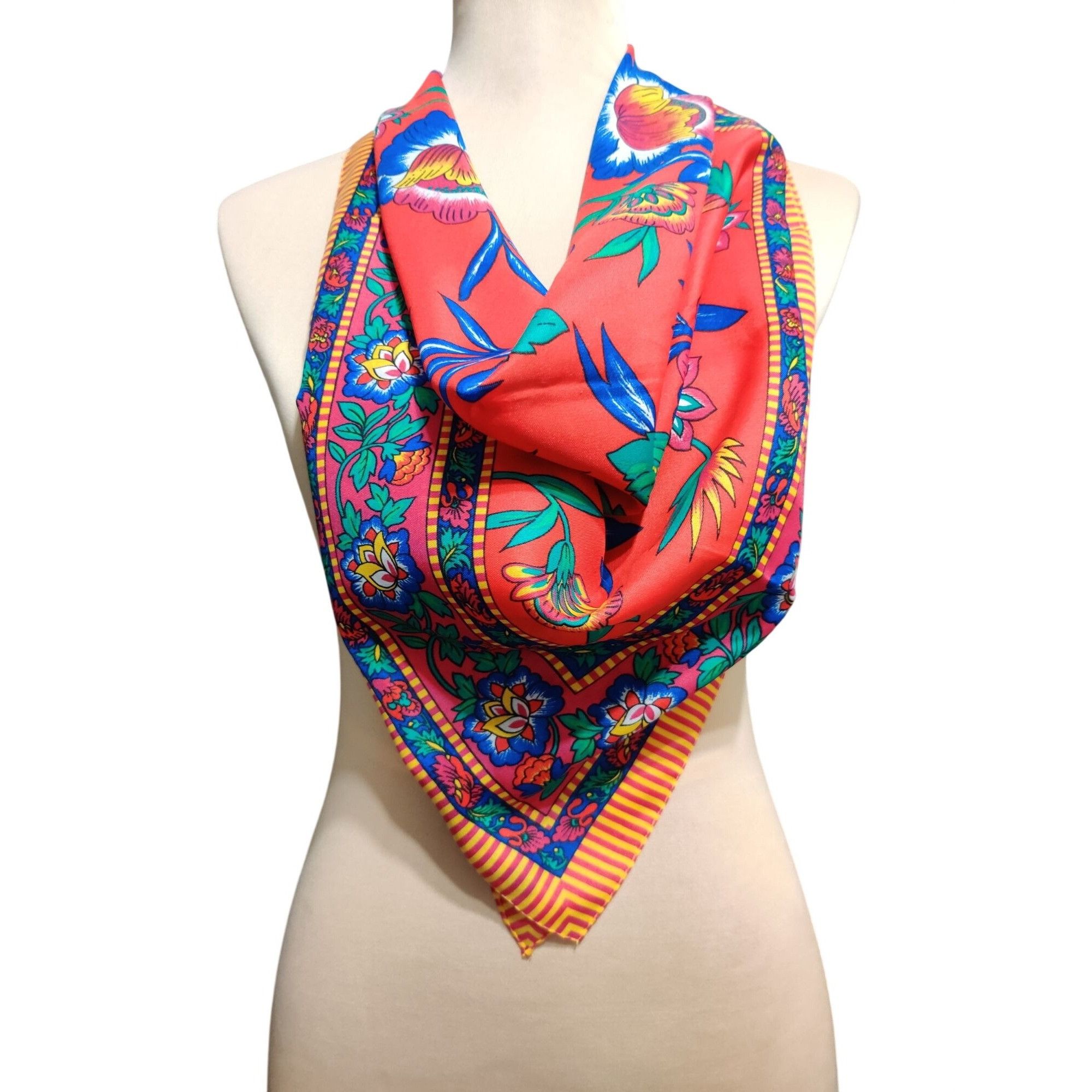 Vintage Berkshire Womens Scarf Red Floral Square Vintage Italian Bor Size ONE SIZE - 6 Thumbnail