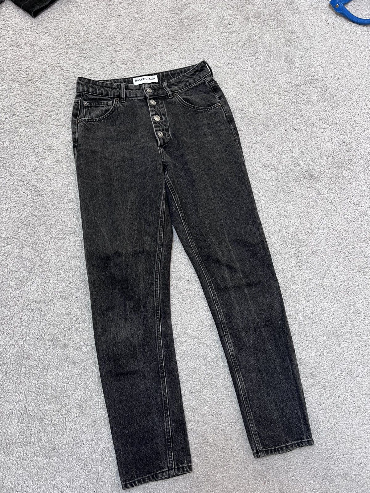 Balenciaga 2017 Balenciaga Archetype Straight Fit Washed Black Jeans Size 27" / US 4 / IT 40 - 4 Thumbnail