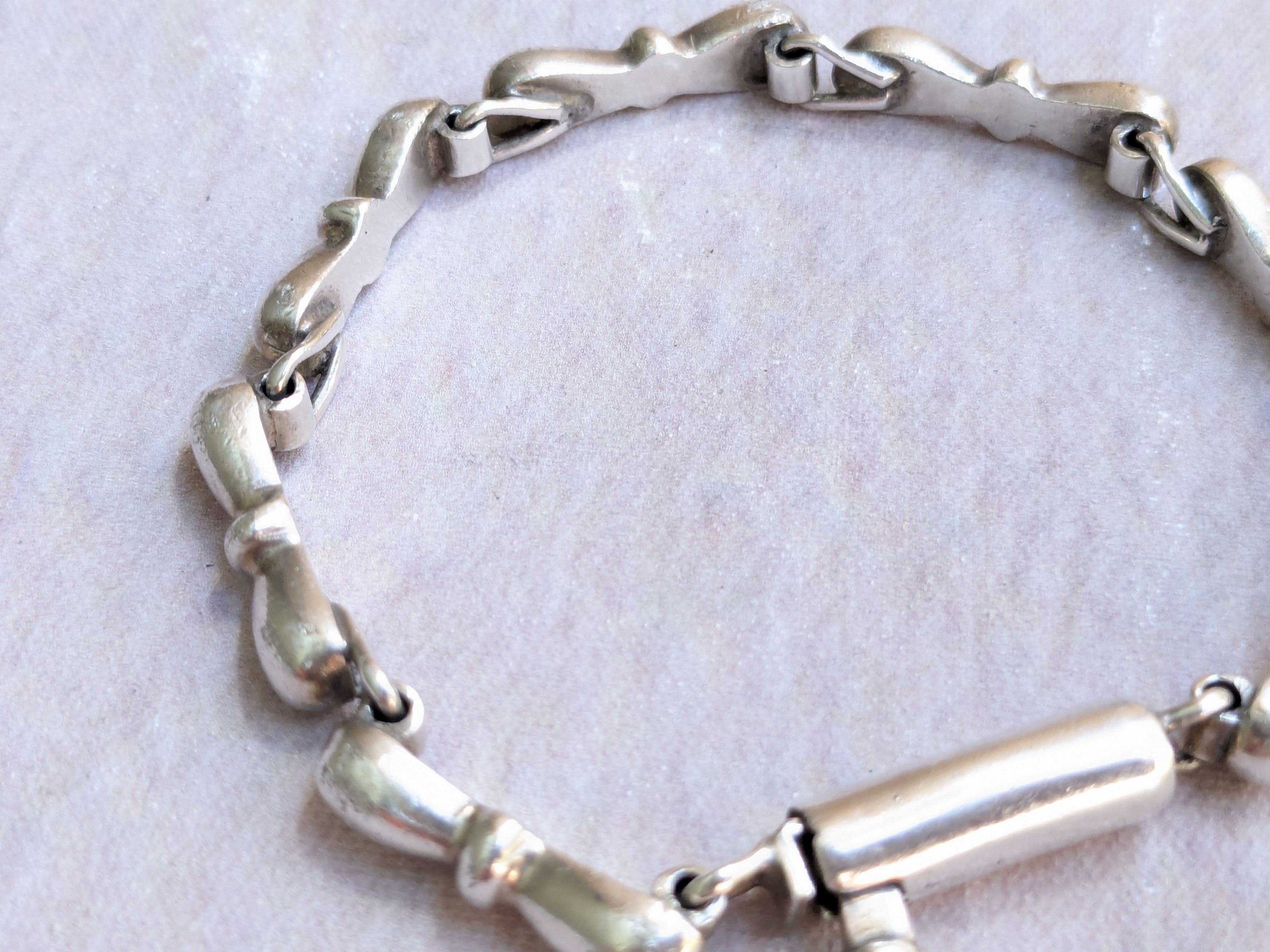 Jewelry Vintage Taxco Sterling Silver Bowtie Bracelet Taxco Size ONE SIZE - 3 Thumbnail