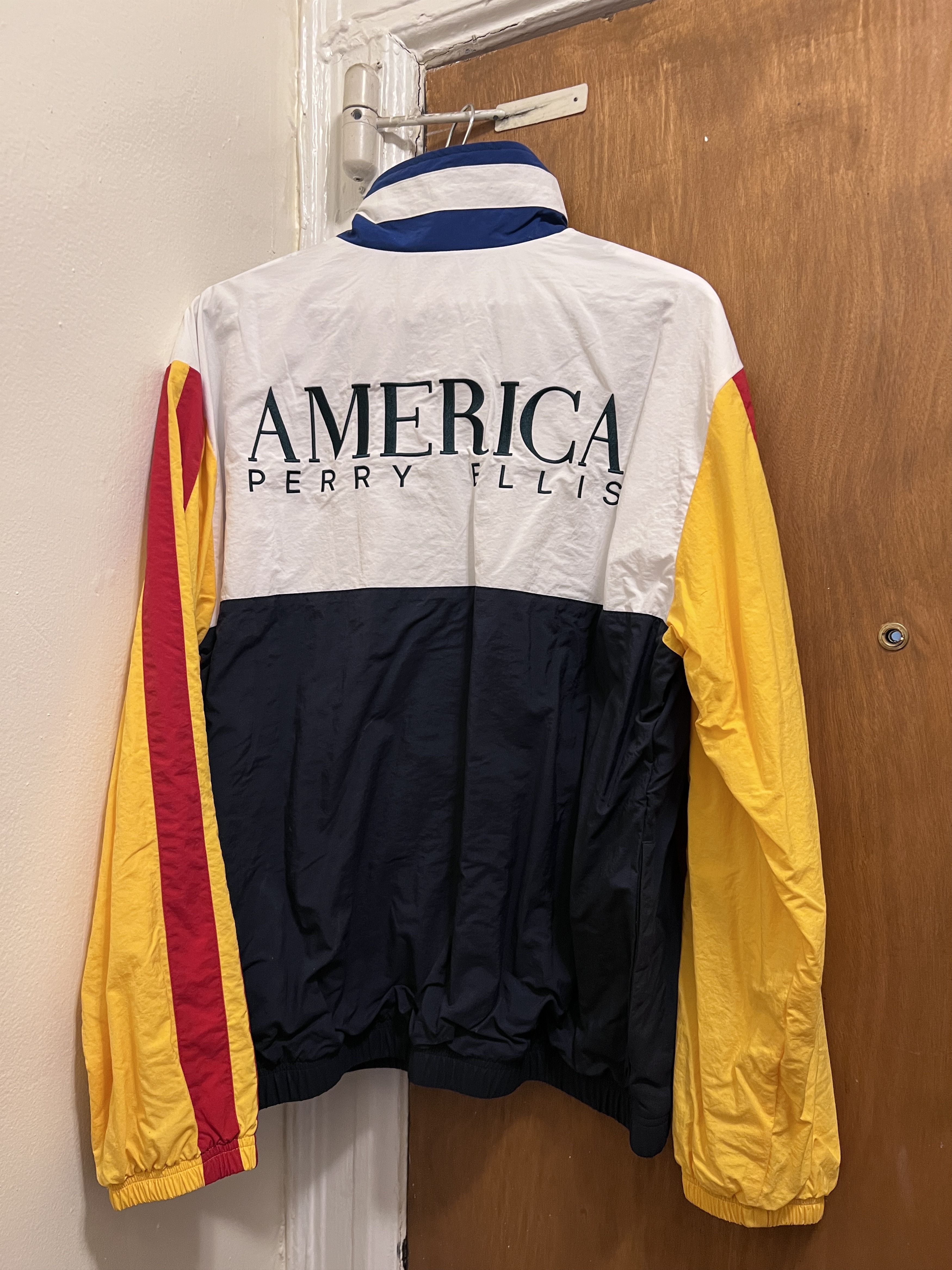 Perry Ellis Perry Ellis America Windbreaker Jacket (Medium) Size US M / EU 48-50 / 2 - 2 Thumbnail