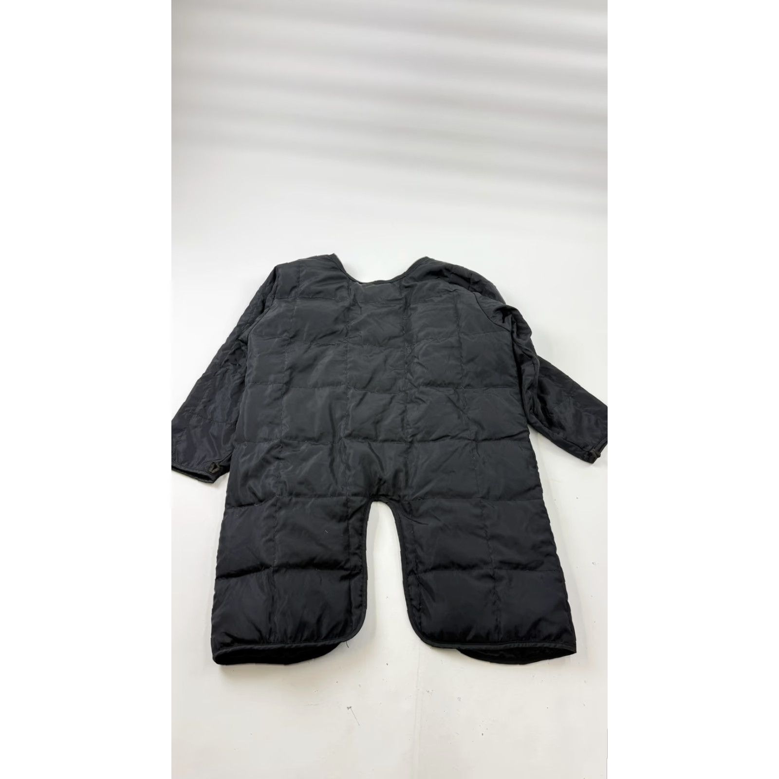 Eddie Bauer Vintage Eddie Bauer Jacket Liner Black Small Adult Quilted Long 80s Size US S / EU 44-46 / 1 - 7 Thumbnail