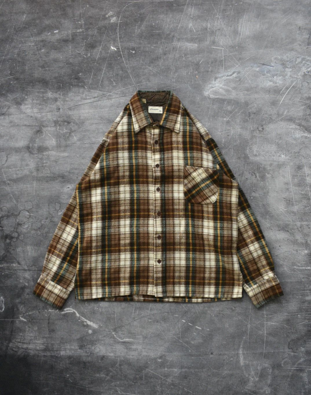 Arrow × Vintage Vintage 80s Arrow Flannel Button-down Shirt (L) Size US L / EU 52-54 / 3 - 1 Thumbnail