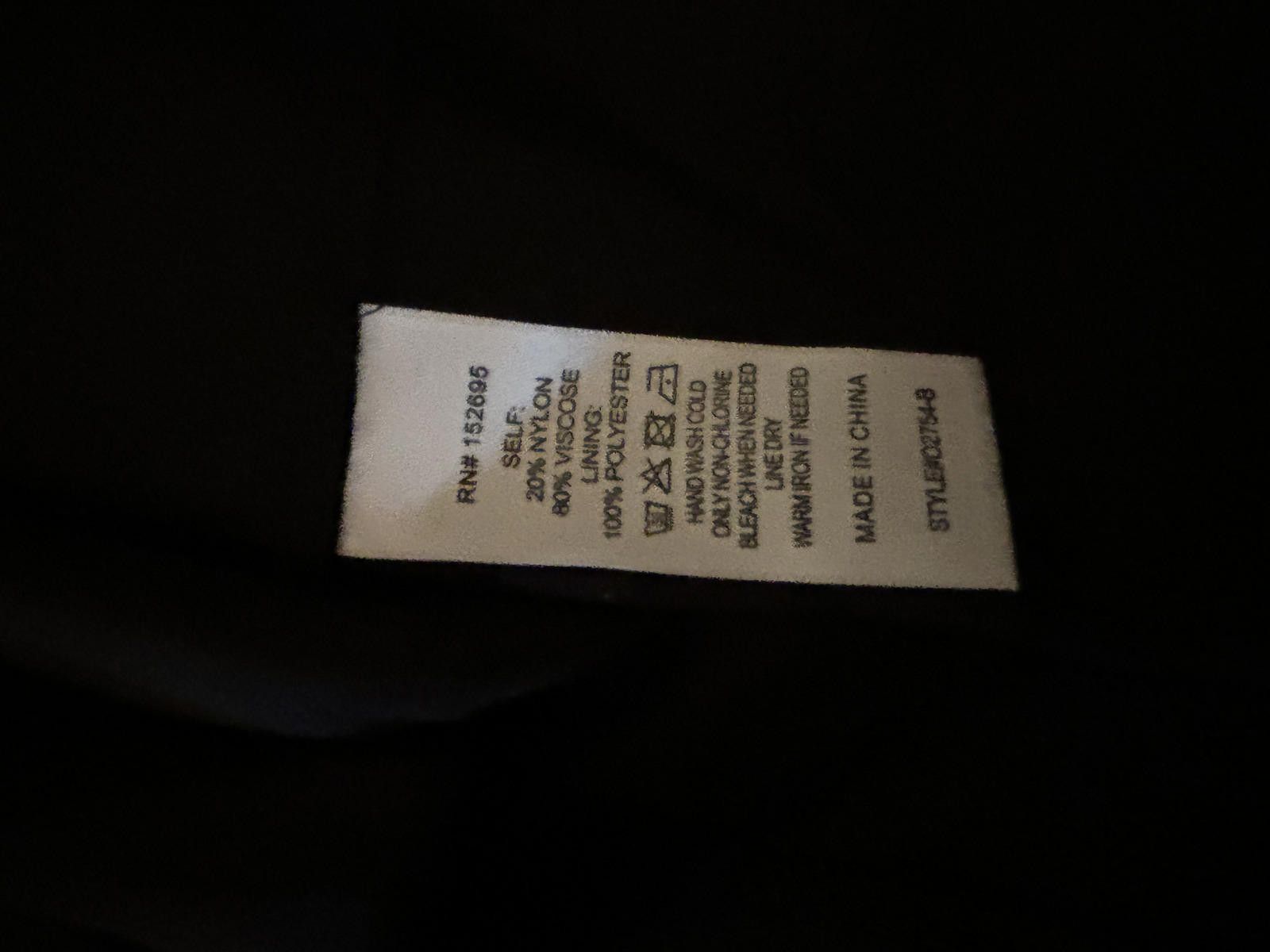 Designer NWT Koko + Mason Black Floral Velvet Faux Wrap Dress M Size M / US 6-8 / IT 42-44 - 9 Thumbnail