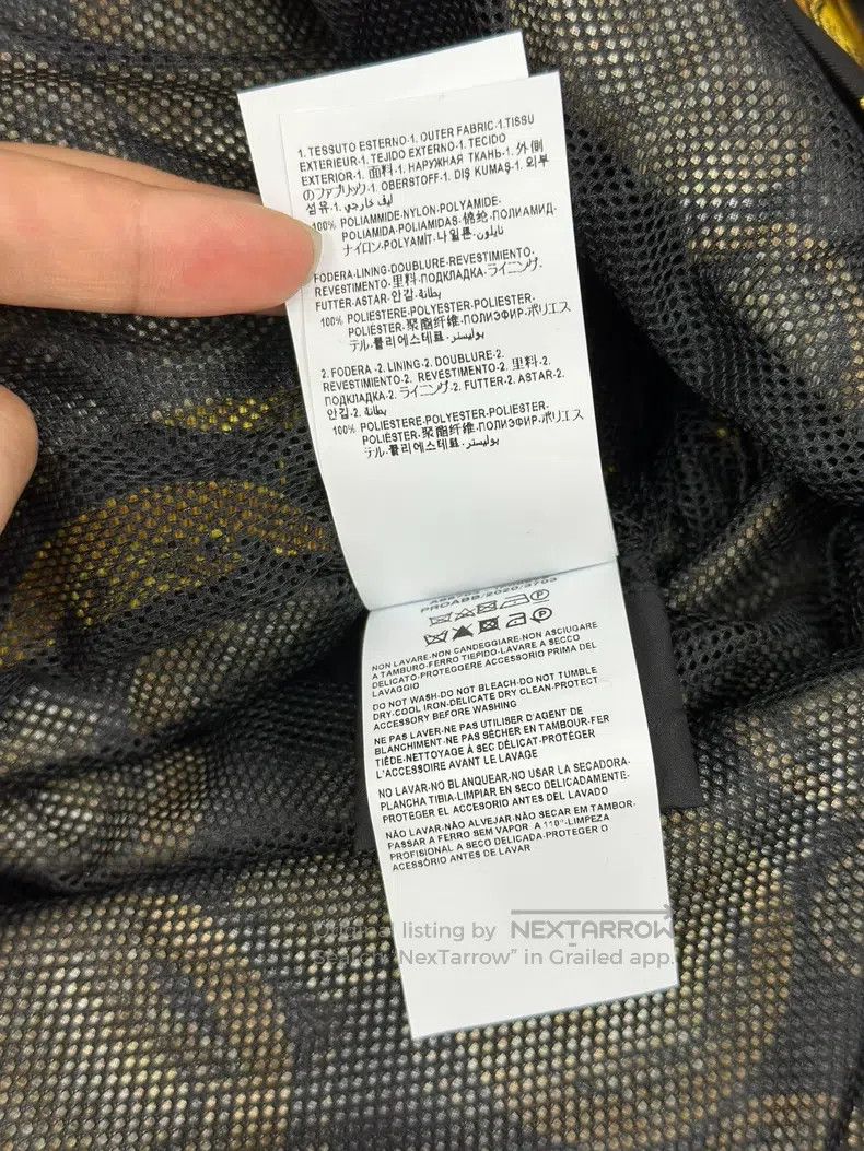 Versace Versace Gold coins full of logo trench coat jacket jacket Size US S / EU 44-46 / 1 - 8 Thumbnail