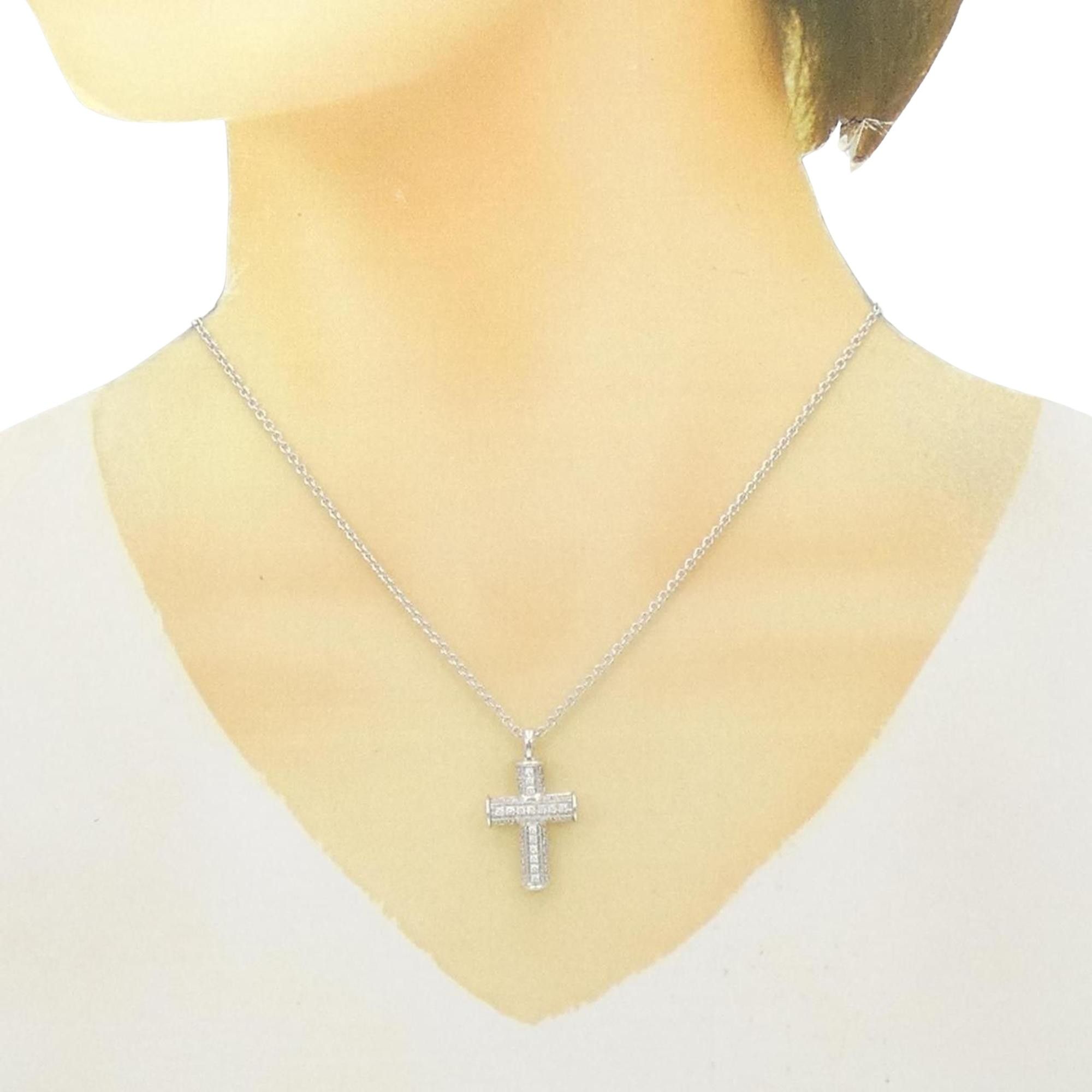 Bvlgari Bulgari Latin Cross Necklace necklace Size ONE SIZE - 1 Thumbnail