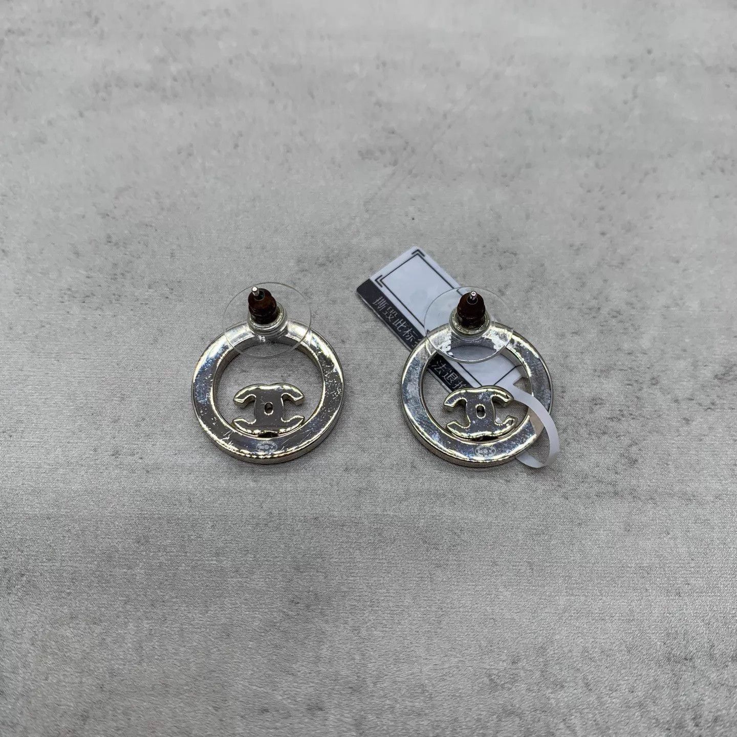 Chanel Chanel Round CC Cutout Crystal Earrings 95 New Size ONE SIZE - 2 Thumbnail