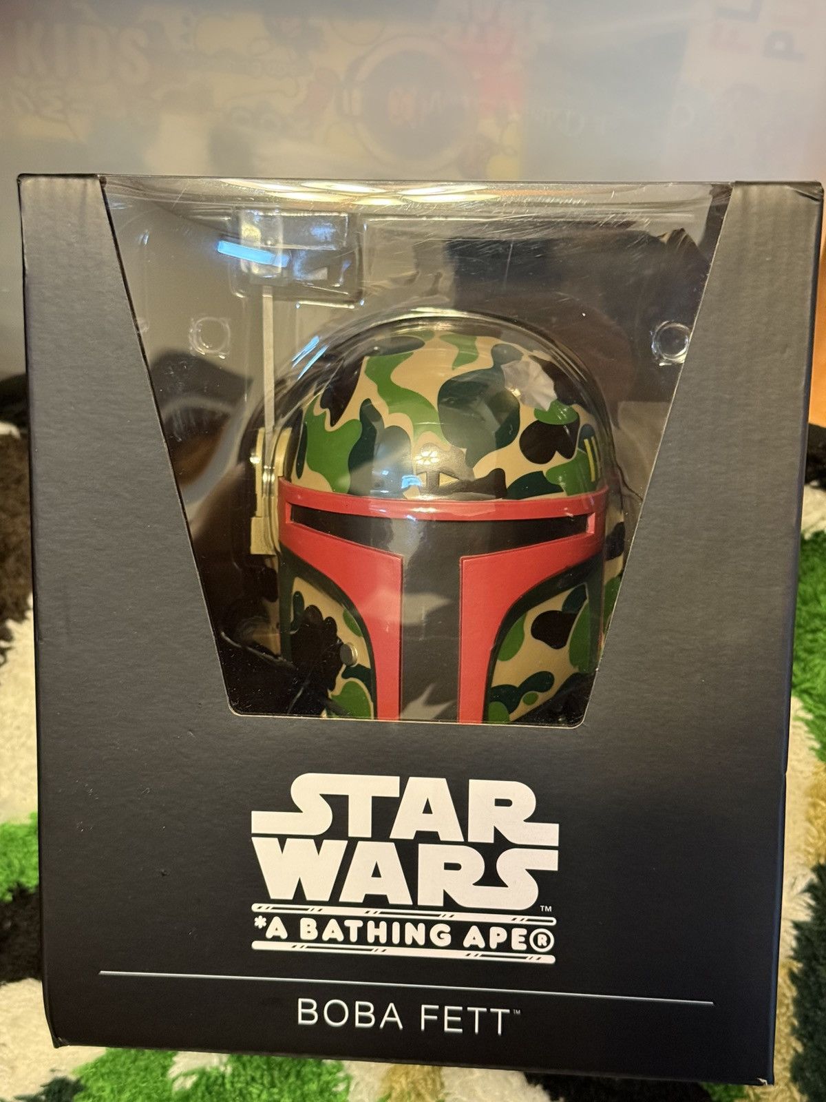 Bape × Star Wars VCD BAPE®️ BOBA FETT Size ONE SIZE - 2 Thumbnail