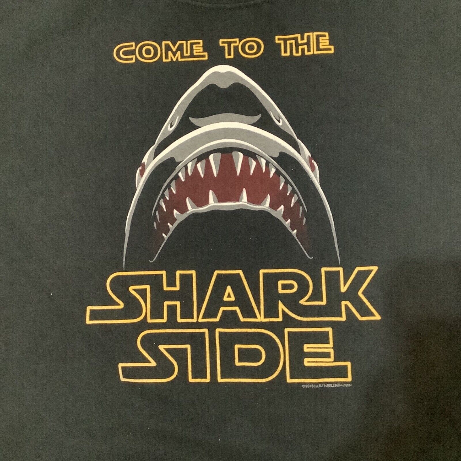 Gildan Come To The Shark Side T-Shirt Men’s S Black W/Graphic Size US M / EU 48-50 / 2 - 1 Thumbnail