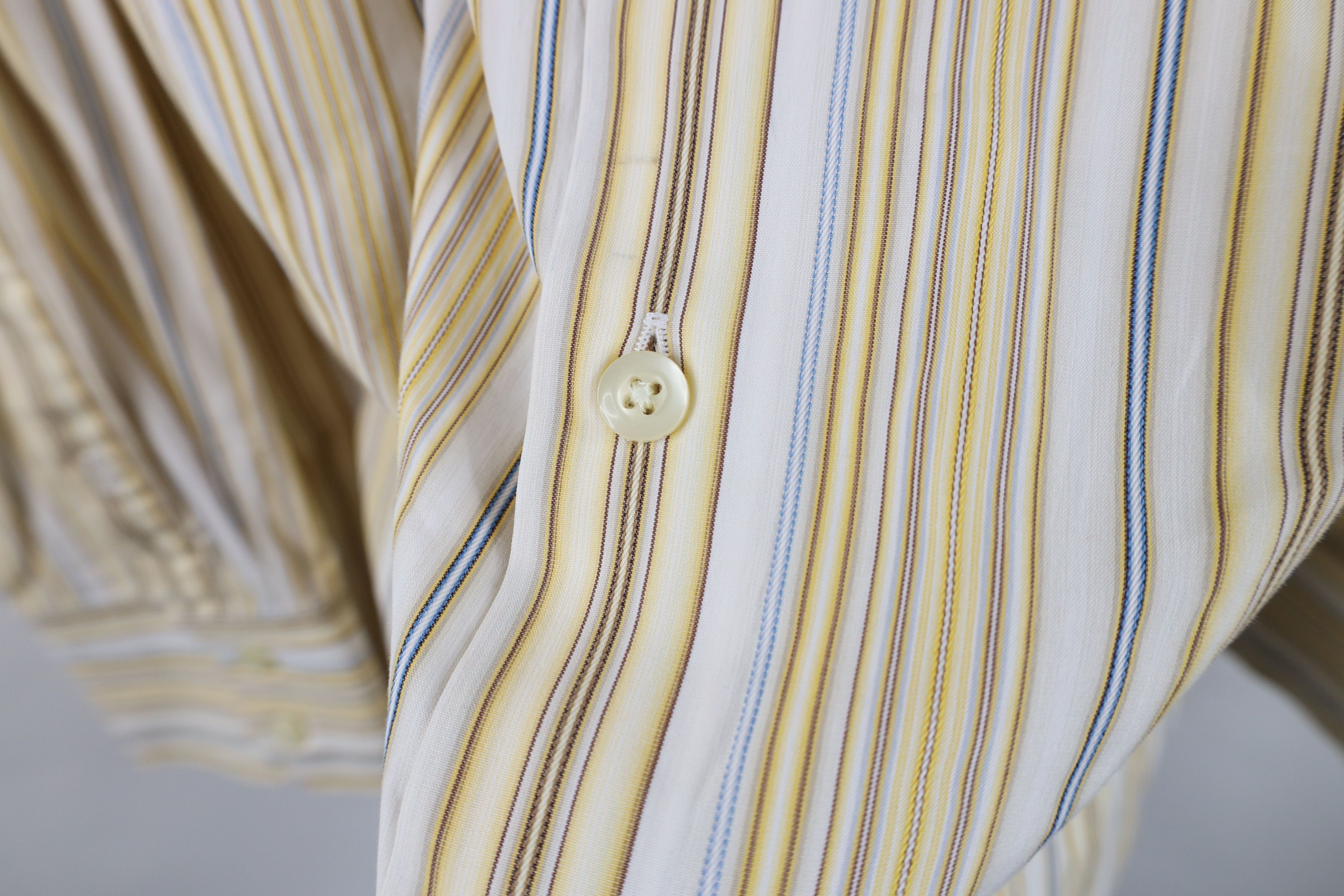 Banana Republic Vintage Y2K Banana Republic Collared Button Shirt Italy Size US XL / EU 56 / 4 - 5 Thumbnail
