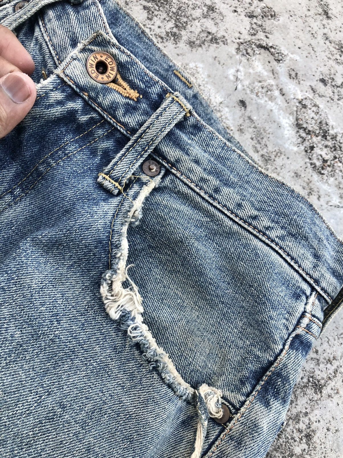 Edwin WIDE LEG DAMAGED VINTAGE EDWIN SELVEDGE DENIM Size US 29 - 7 Thumbnail