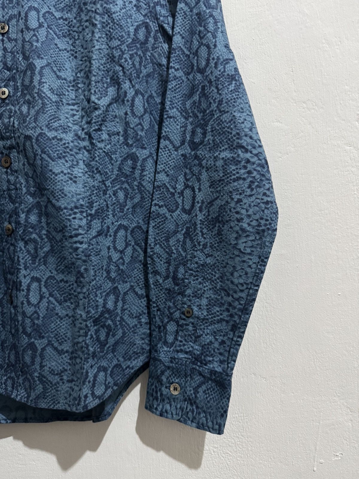 Hysteric Glamour Rare Hysteric Glamour Snakeskin Shirt Size US M / EU 48-50 / 2 - 4 Thumbnail