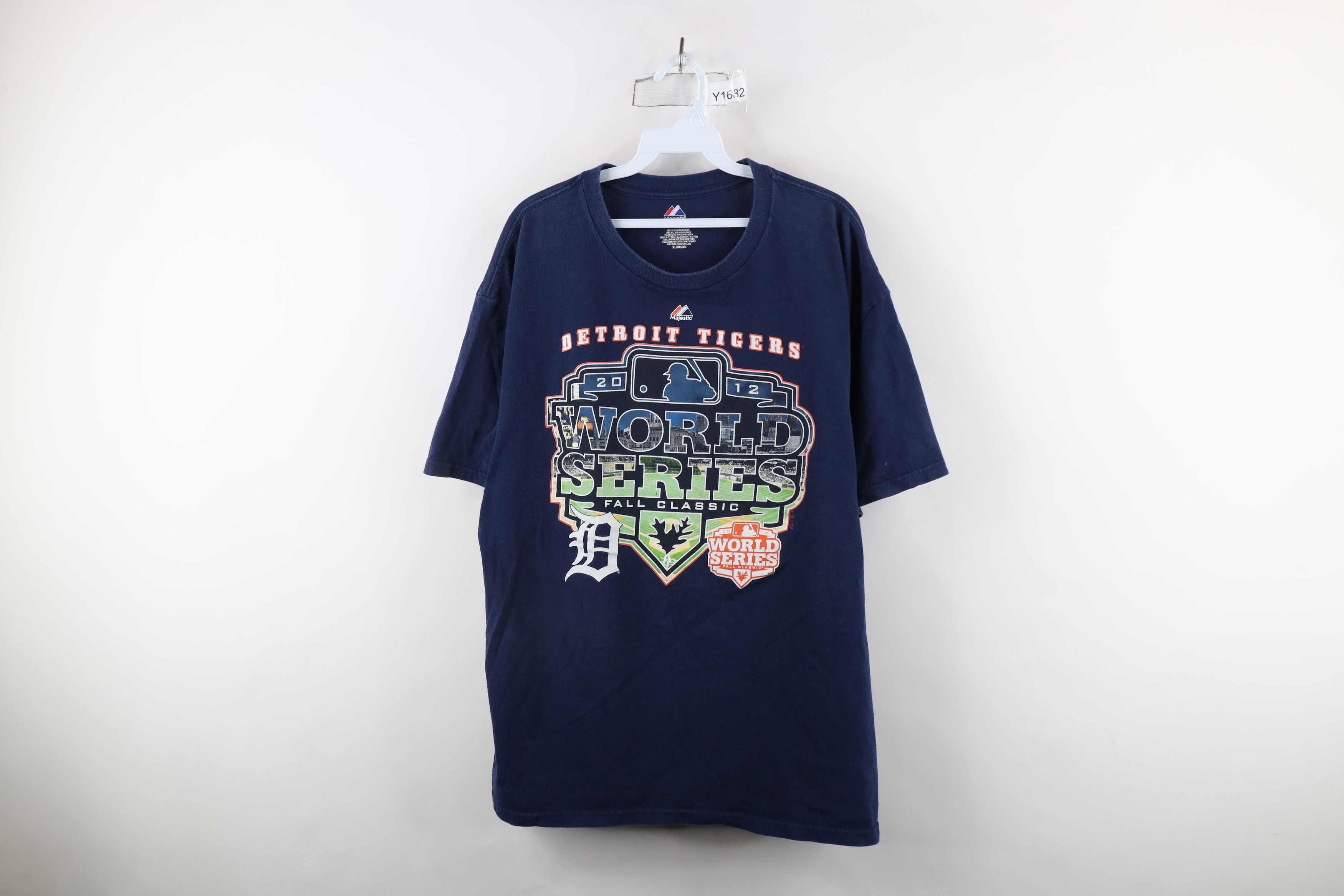 Majestic × Vintage Vintage Y2K Majestic World Series Detroit Tigers T-Shirt Size US XL / EU 56 / 4 - 1 Thumbnail
