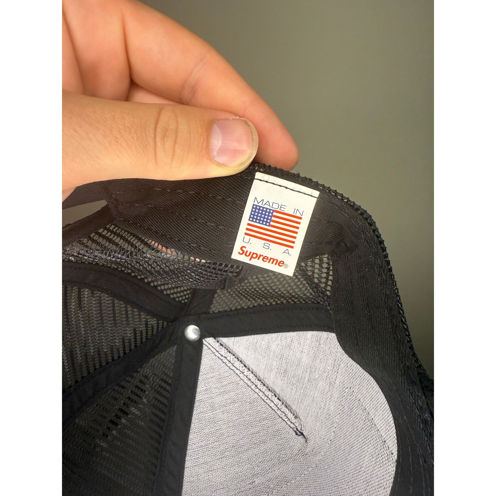Supreme Supreme Scarface The World Is Yours Trucker HaT Made in USA Size ONE SIZE - 5 Thumbnail