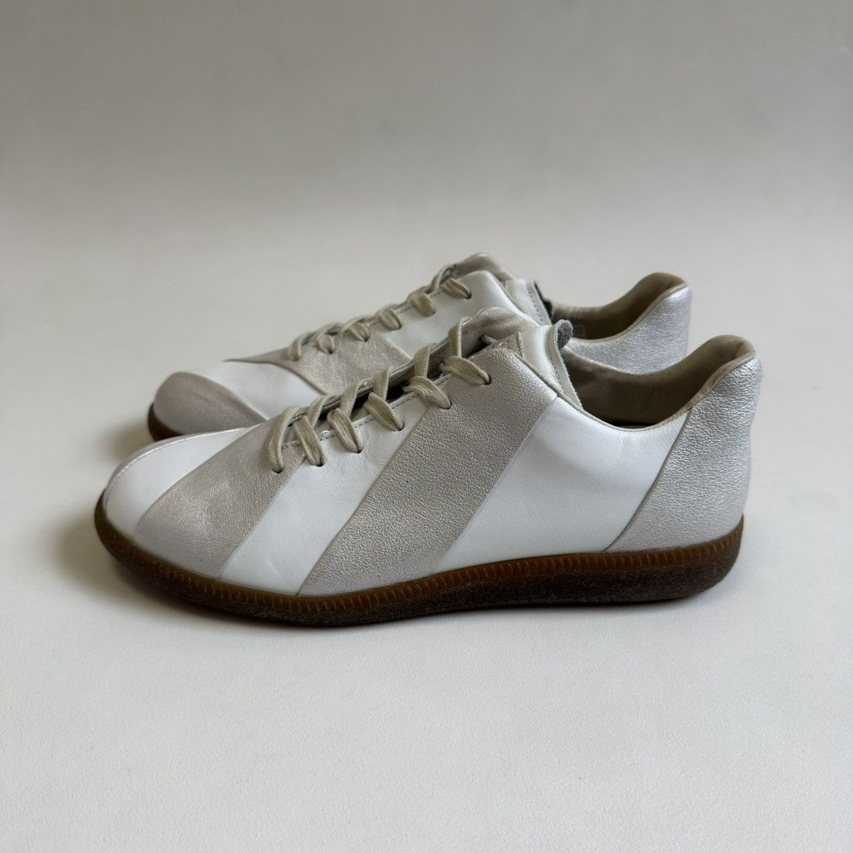 Maison Margiela S/S 10 Silver/White Striped GAT Sneakers Size US 9 / EU 42 - 4 Thumbnail