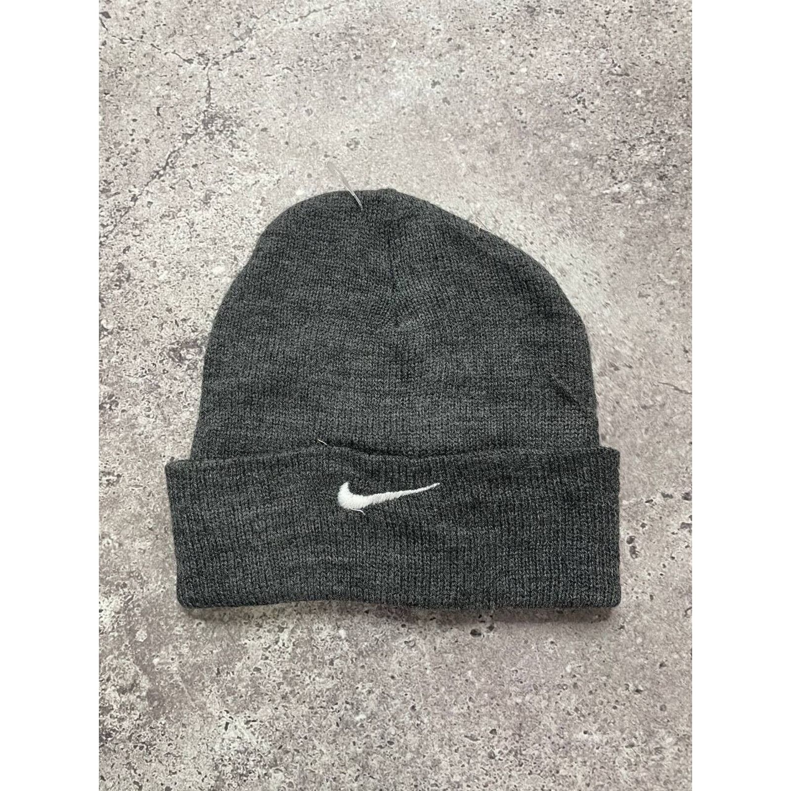 帽子 00s Nike acg beanie 00s Nike ACG Beanie Black/Grey – welltosell