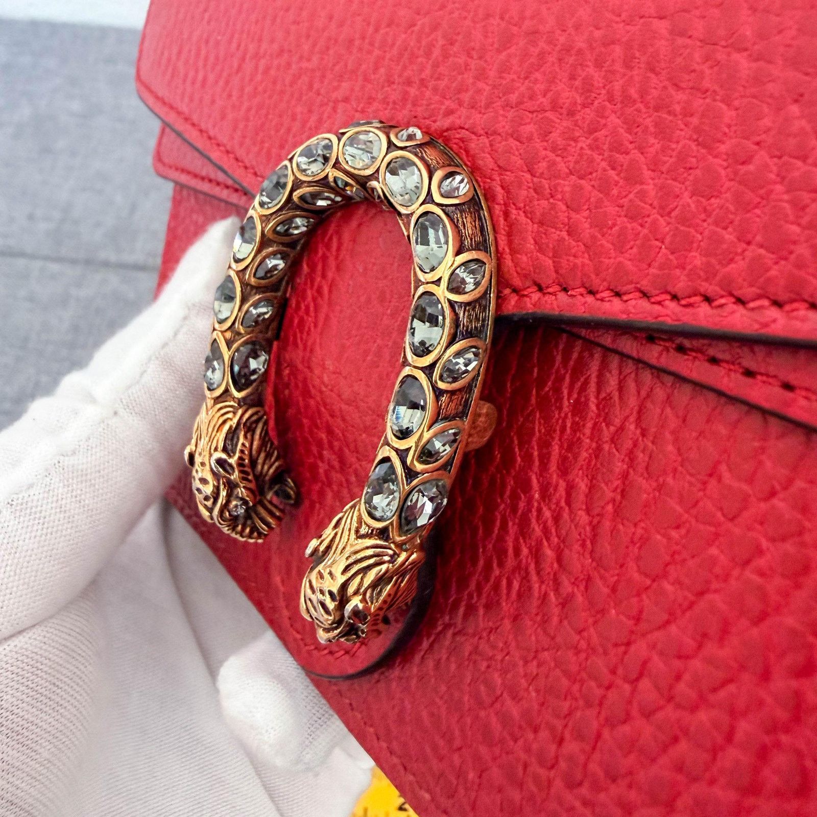 Gucci Authentic Gucci Dionysus Red Leather Chain Bag Tiger Head Size ONE SIZE - 9 Thumbnail