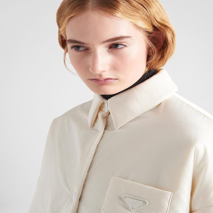 Prada o1B3y1r0426 Re-Nylon Padded Jacket in White Size S / US 4 / IT 40 - 4 Thumbnail