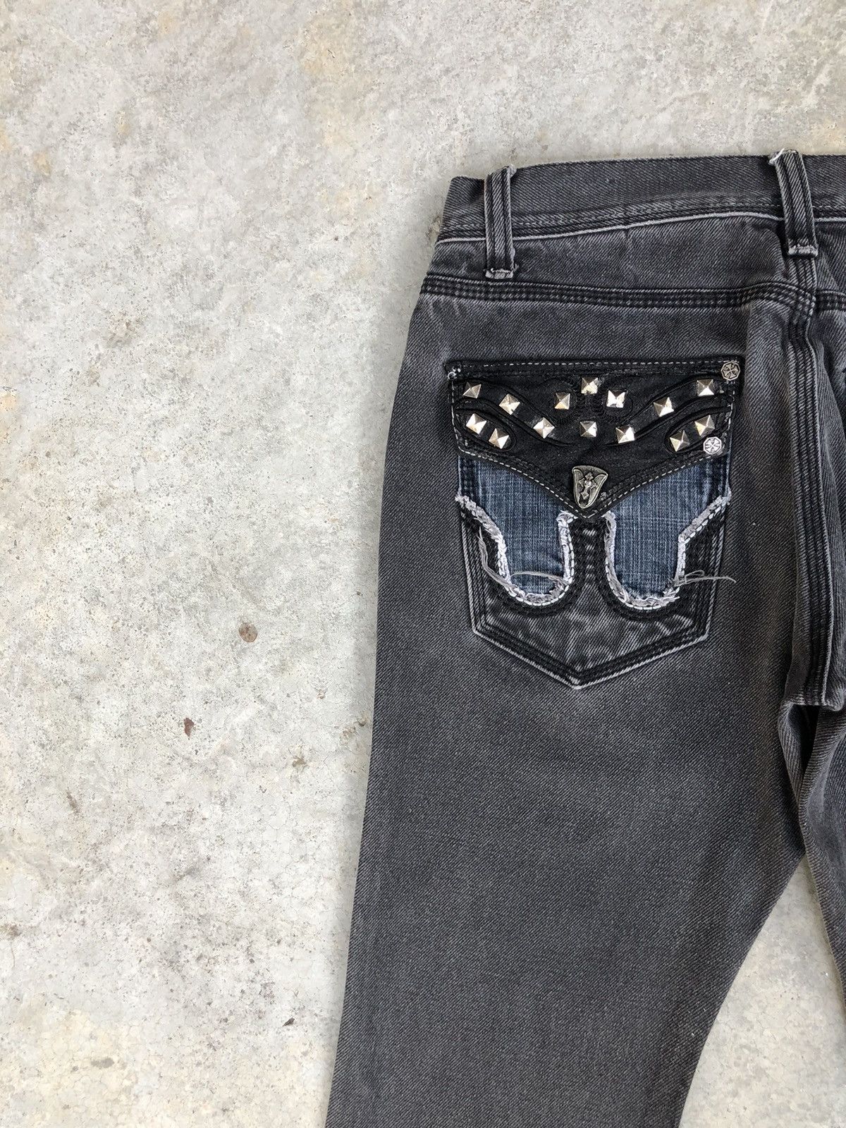 If Six Was Nine Japanese Blac Label Flared Jeans Embroidered logo Distressed Size US 33 - 9 Thumbnail