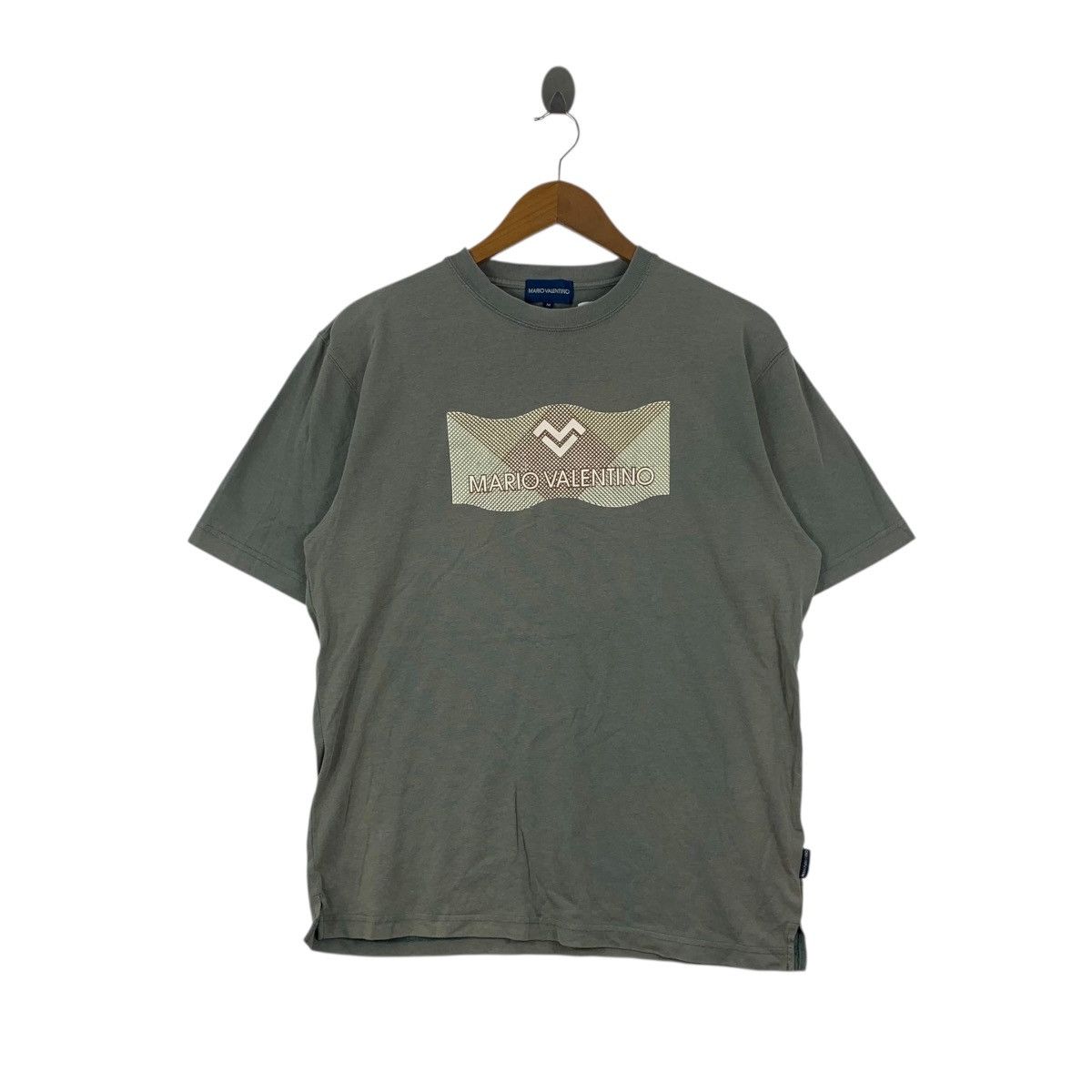Other Vintage MARIO VALENTINO ITALY Center Box Logo Tee Shirt Top Size M / US 6-8 / IT 42-44 - 1 Thumbnail