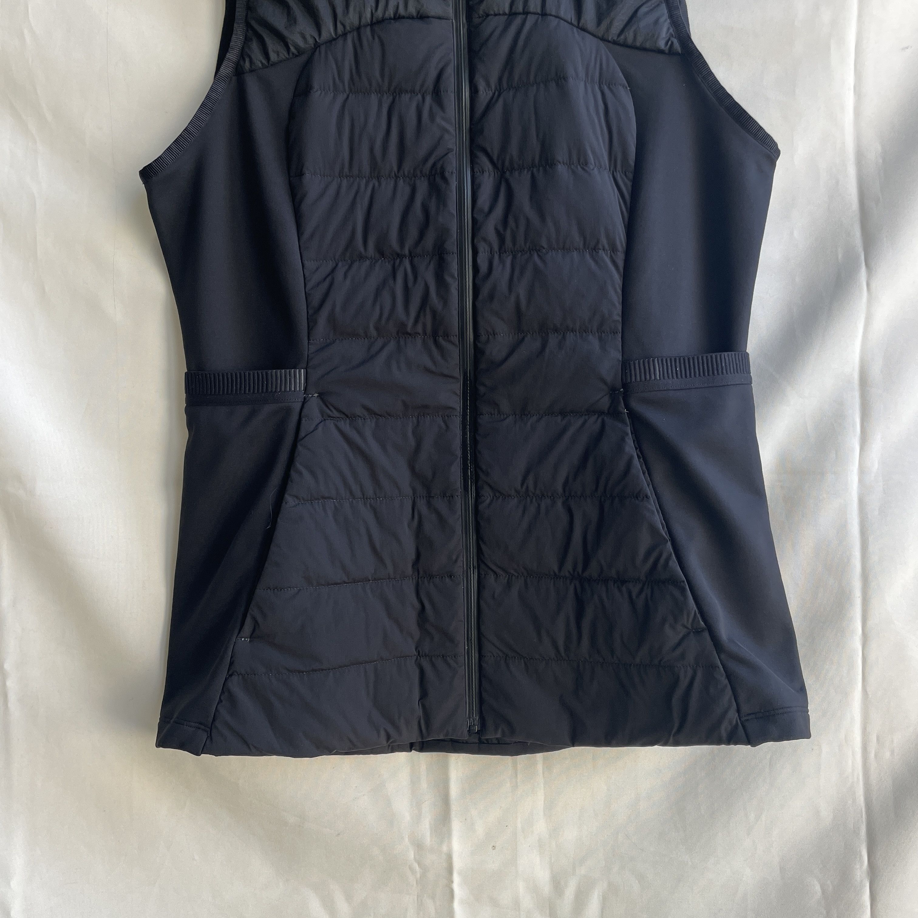 Lululemon Lululemon Womens Down for It All Goose Down Black Vest Size L / US 10 / IT 46 - 4 Thumbnail