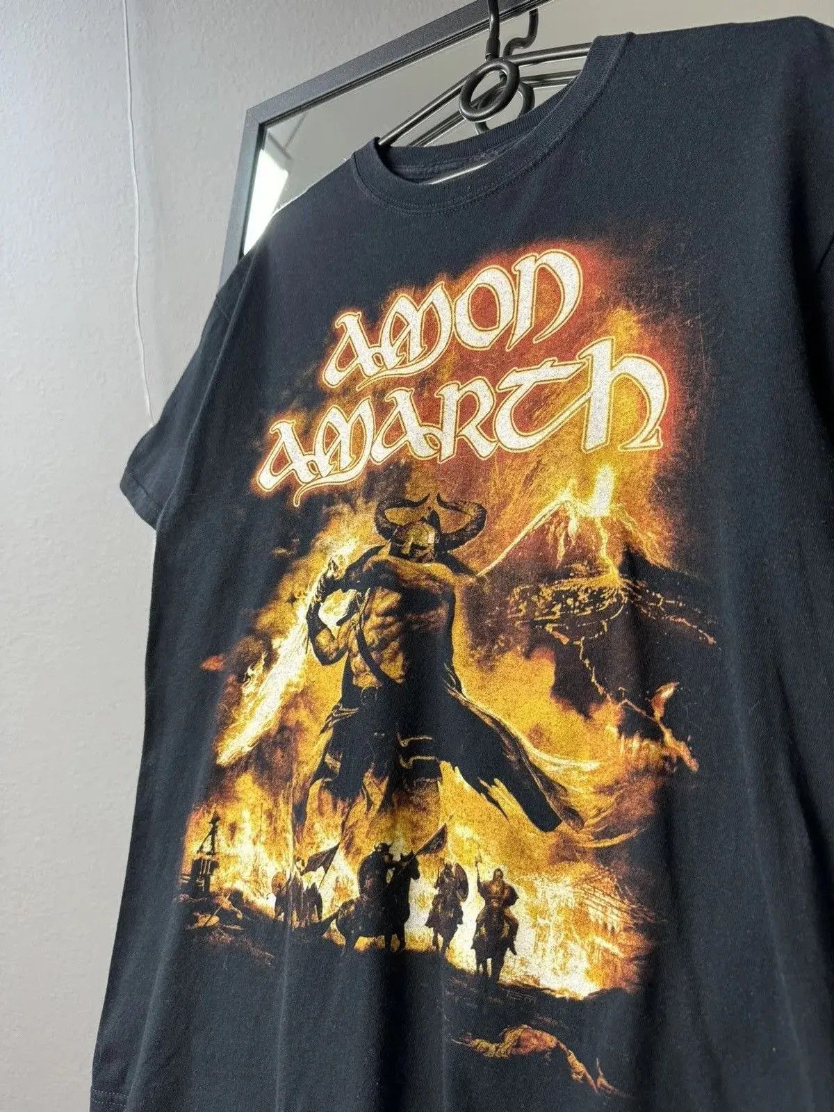 Band Tees × Vintage 2011 Amon Amarth Tour Faded Paint Splattered Distressed Tee Size US M / EU 48-50 / 2 - 2 Thumbnail