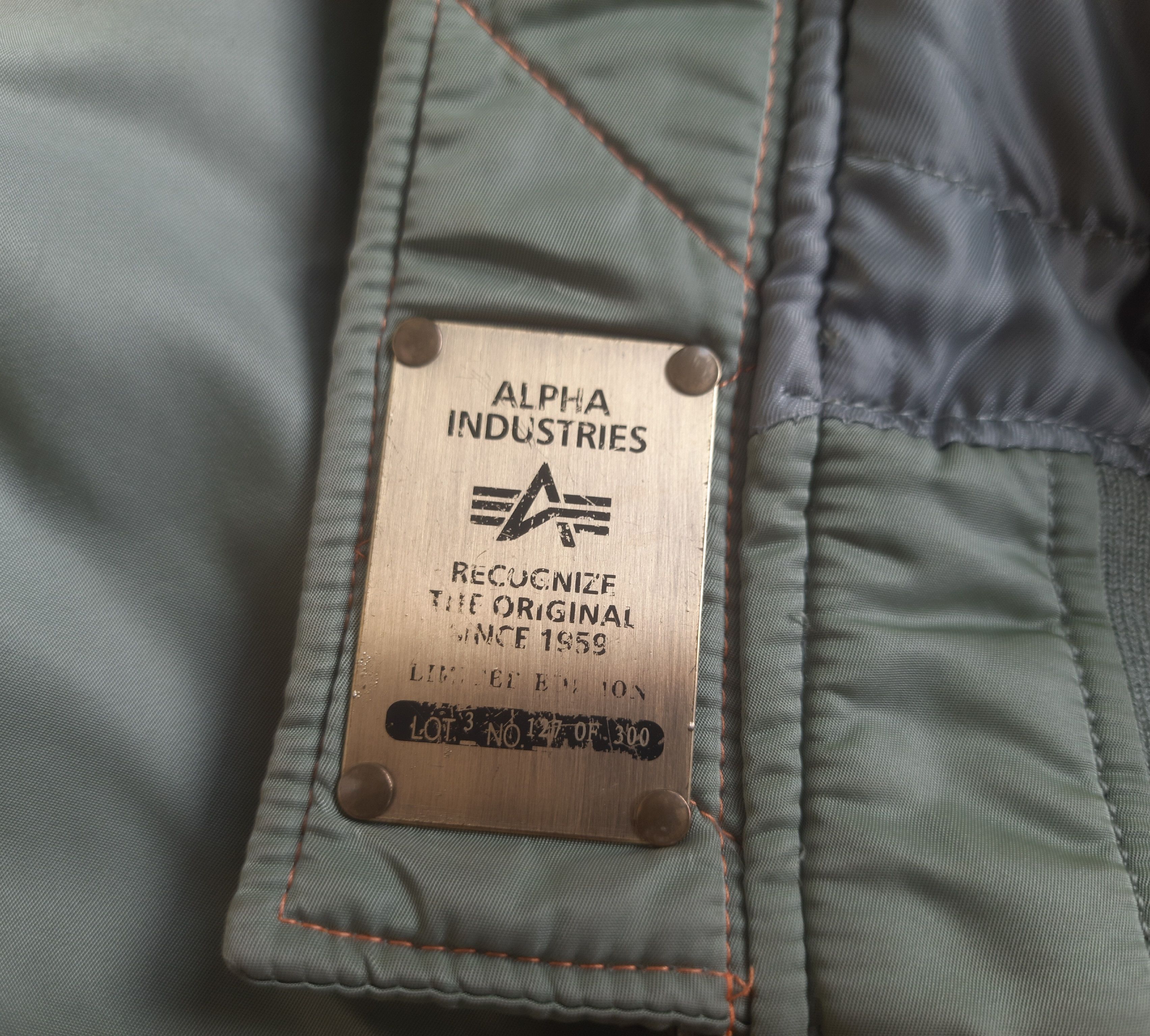 Alpha Industries Alpha Industries Type B15 Flight Bomber Jacket Size US L / EU 52-54 / 3 - 9 Thumbnail
