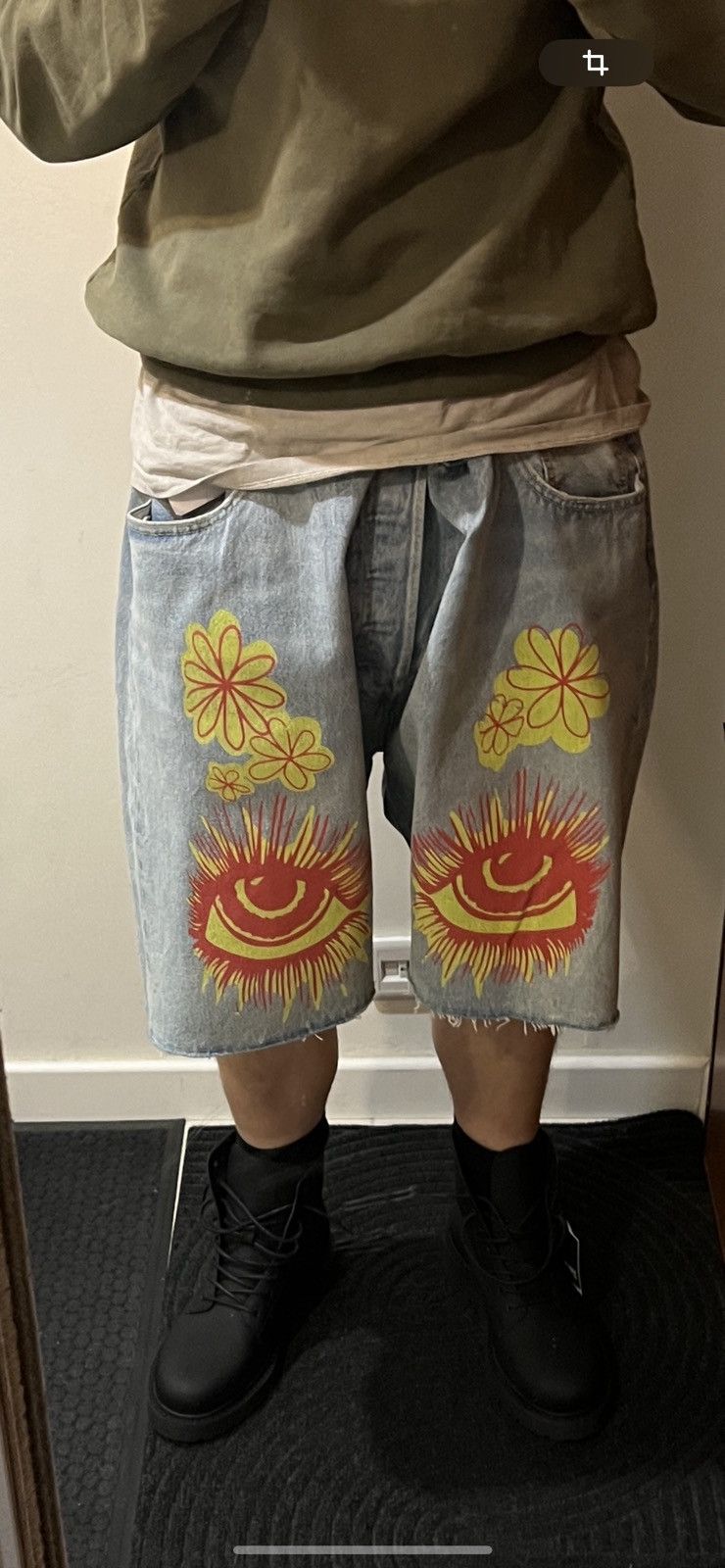 Levi's levis oversized cut out eye print shorts Size US 34 / EU 50 - 10 Thumbnail