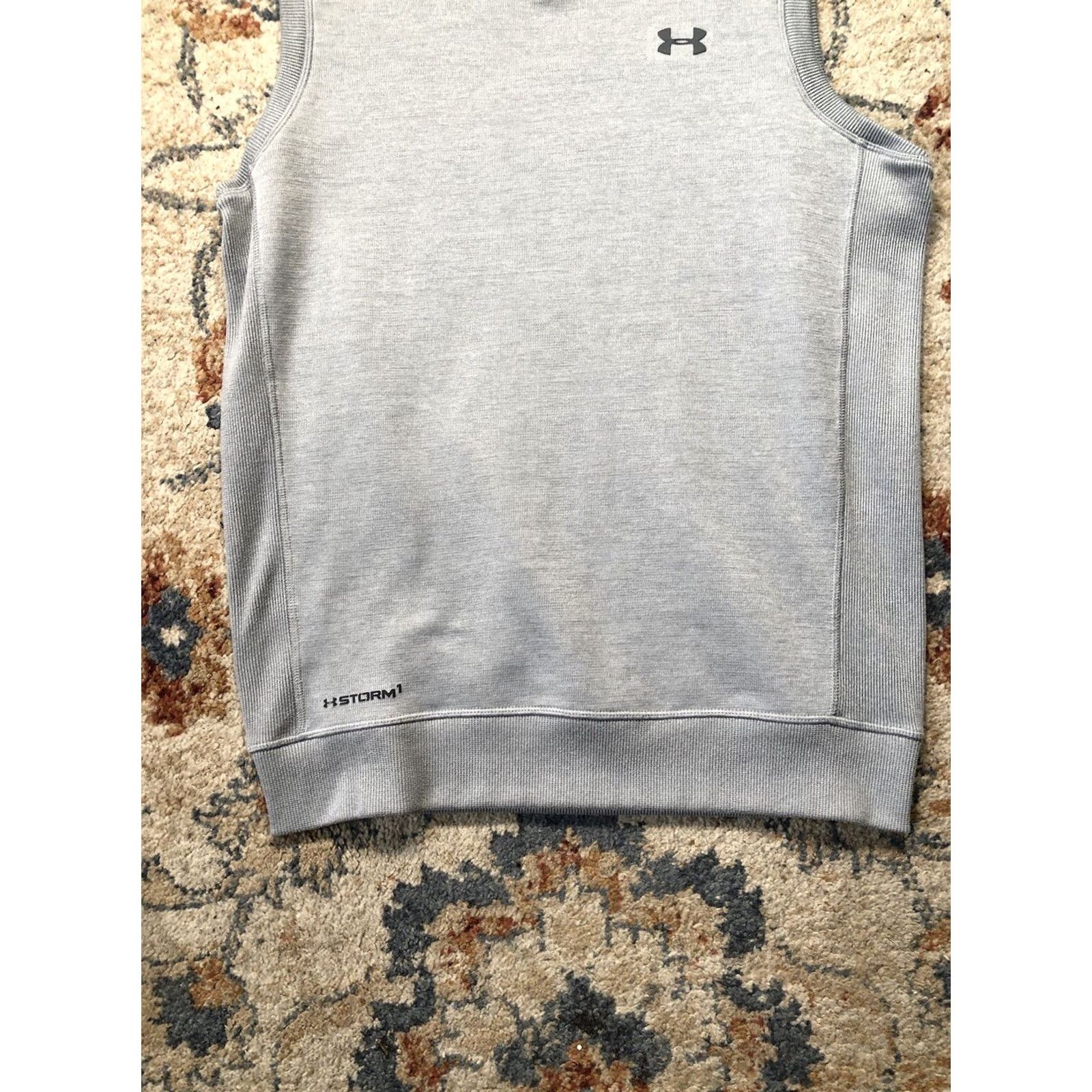 Under Armour Under Armour Sweater Vest Mens M Gray Storm Logo V-Neck Golf Casual Tops Size US M / EU 48-50 / 2 - 5 Thumbnail