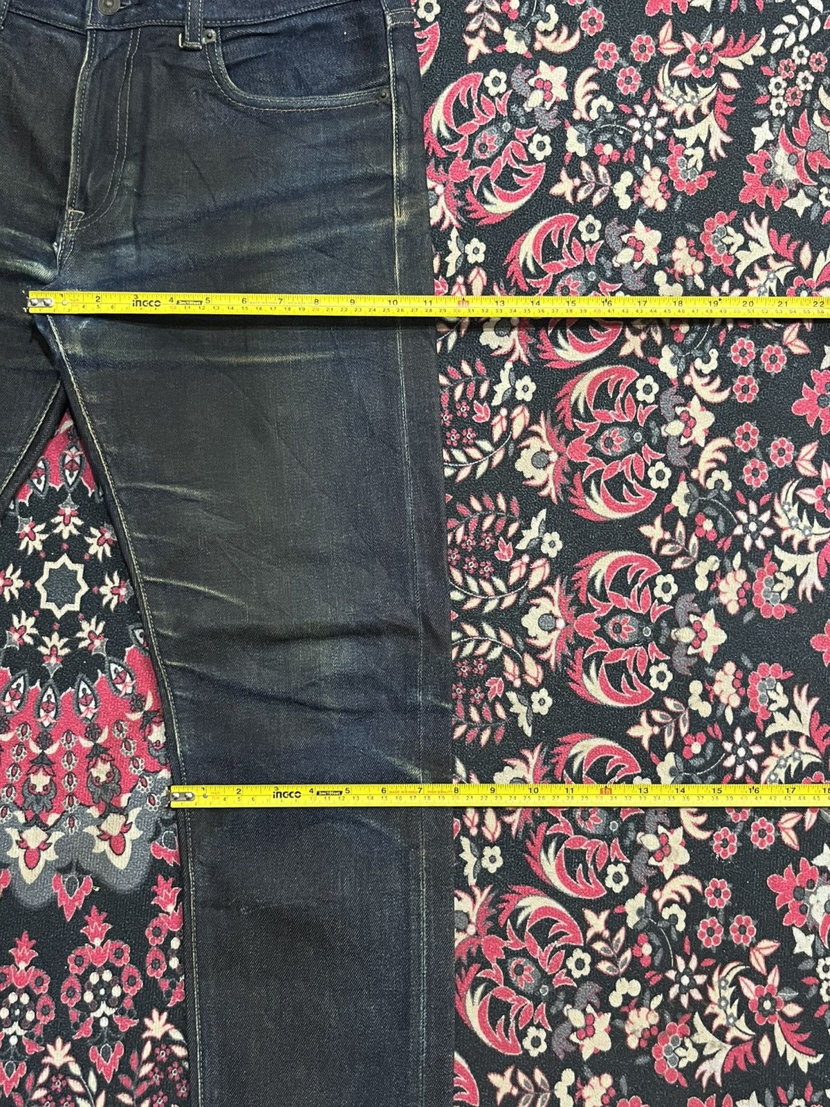 Undercover × Uniqlo Vintage Uniqlo UJ Dark Blue Faded Washed Selvedge Jeans Size US 32 / EU 48 - 16 Thumbnail