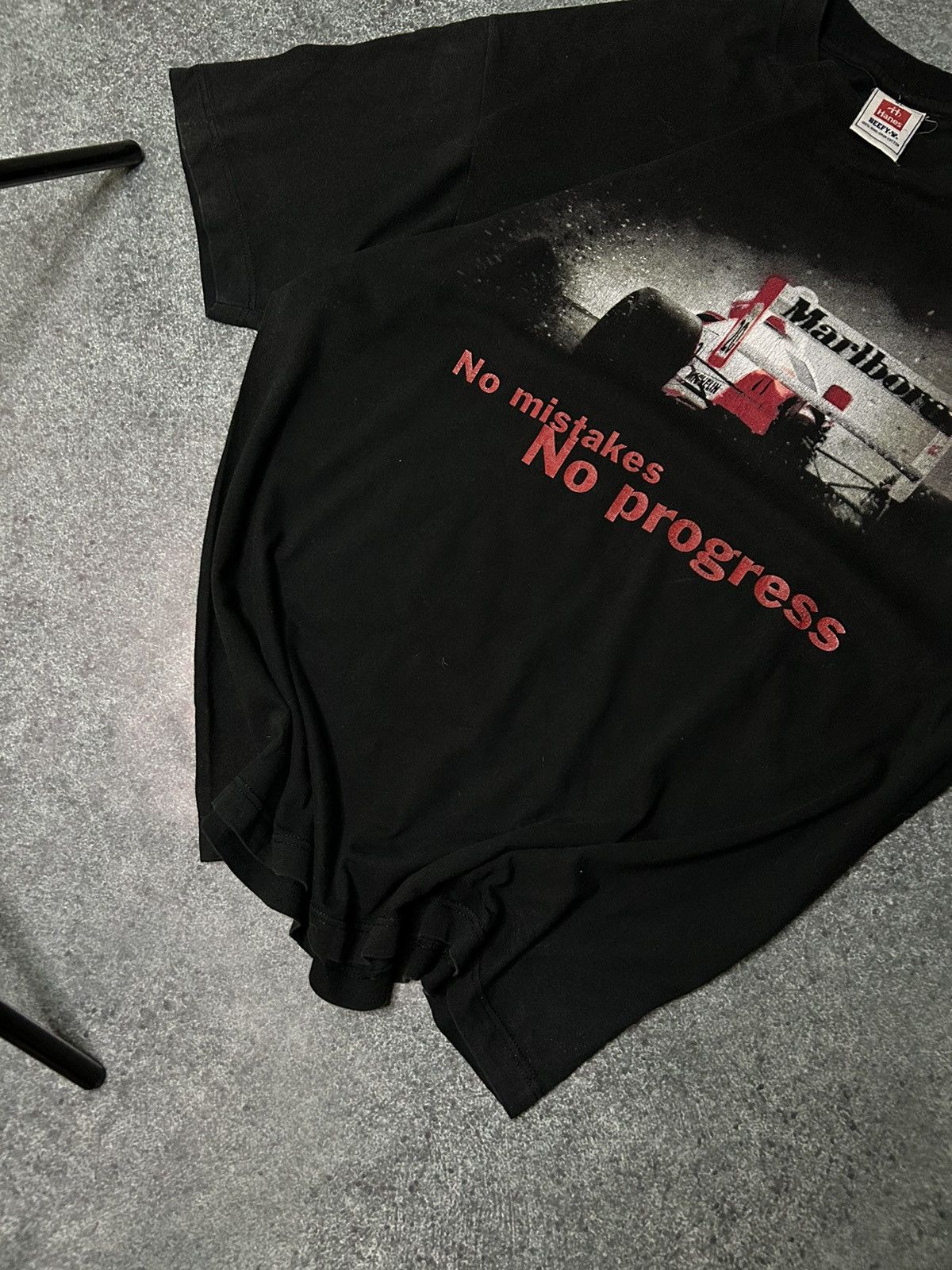 Marlboro × Vintage Marlboro T-shirt with a beautiful print Size US XL / EU 56 / 4 - 3 Thumbnail